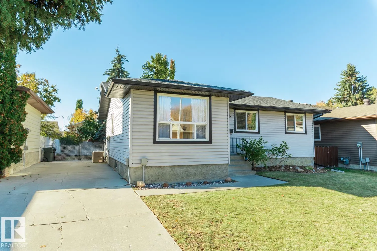 26 WEST TERRACE Place