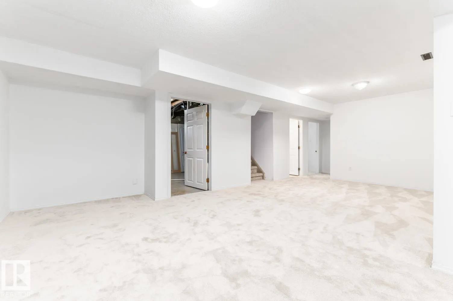 26 WEST TERRACE Place