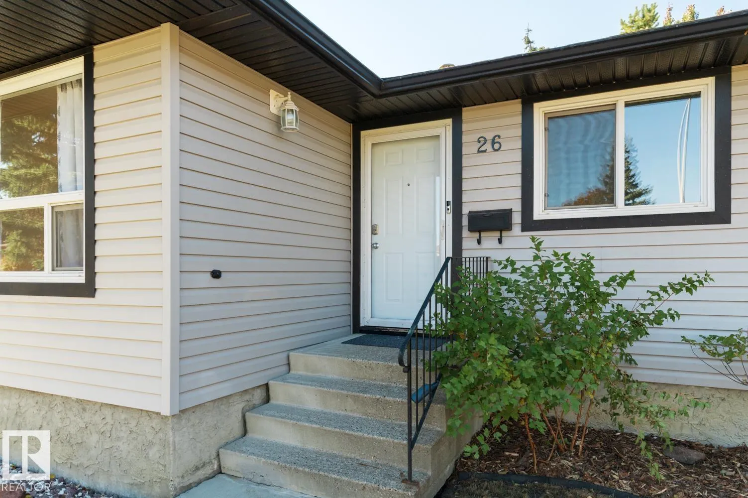 26 WEST TERRACE Place