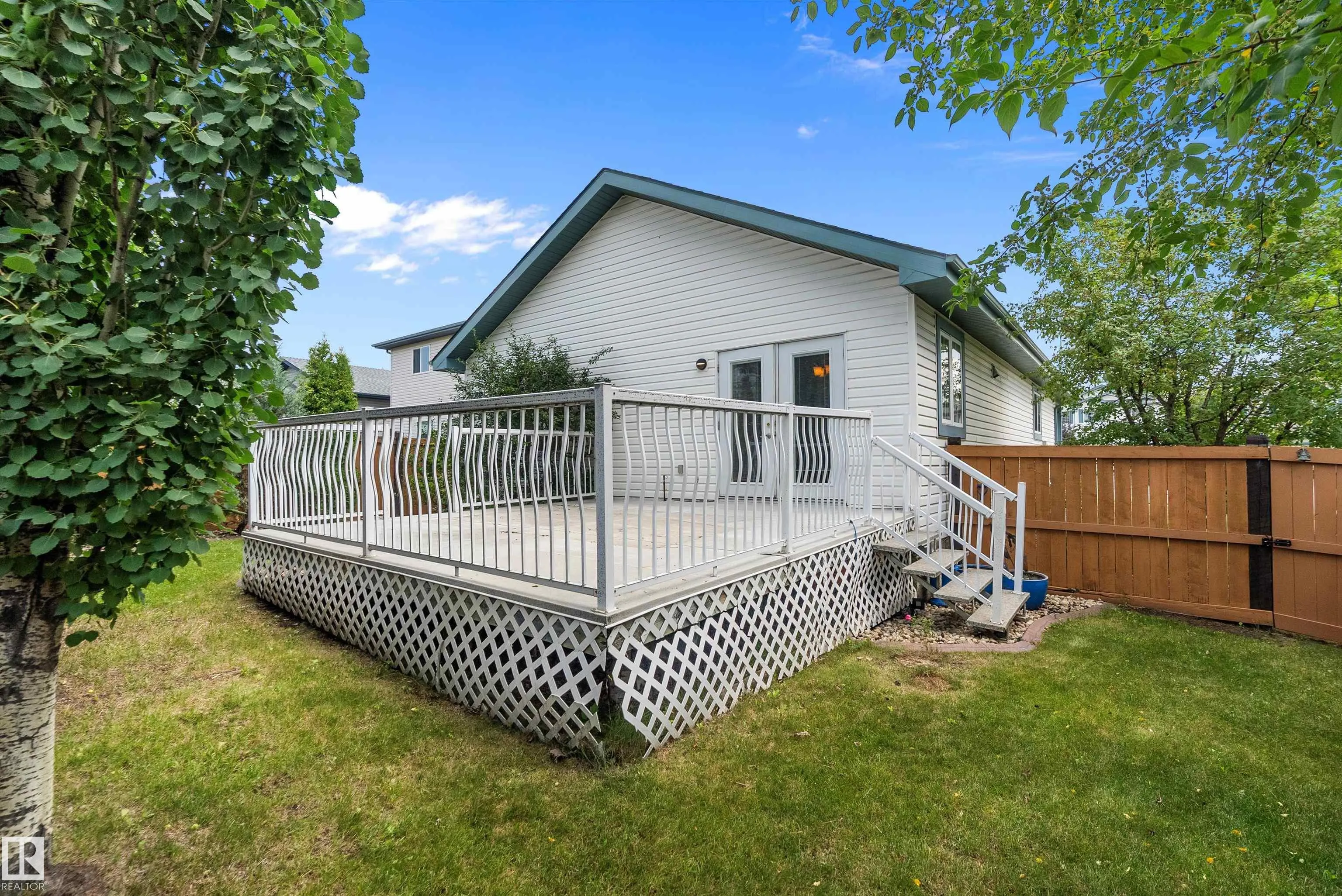 13 NEWMARKET Way