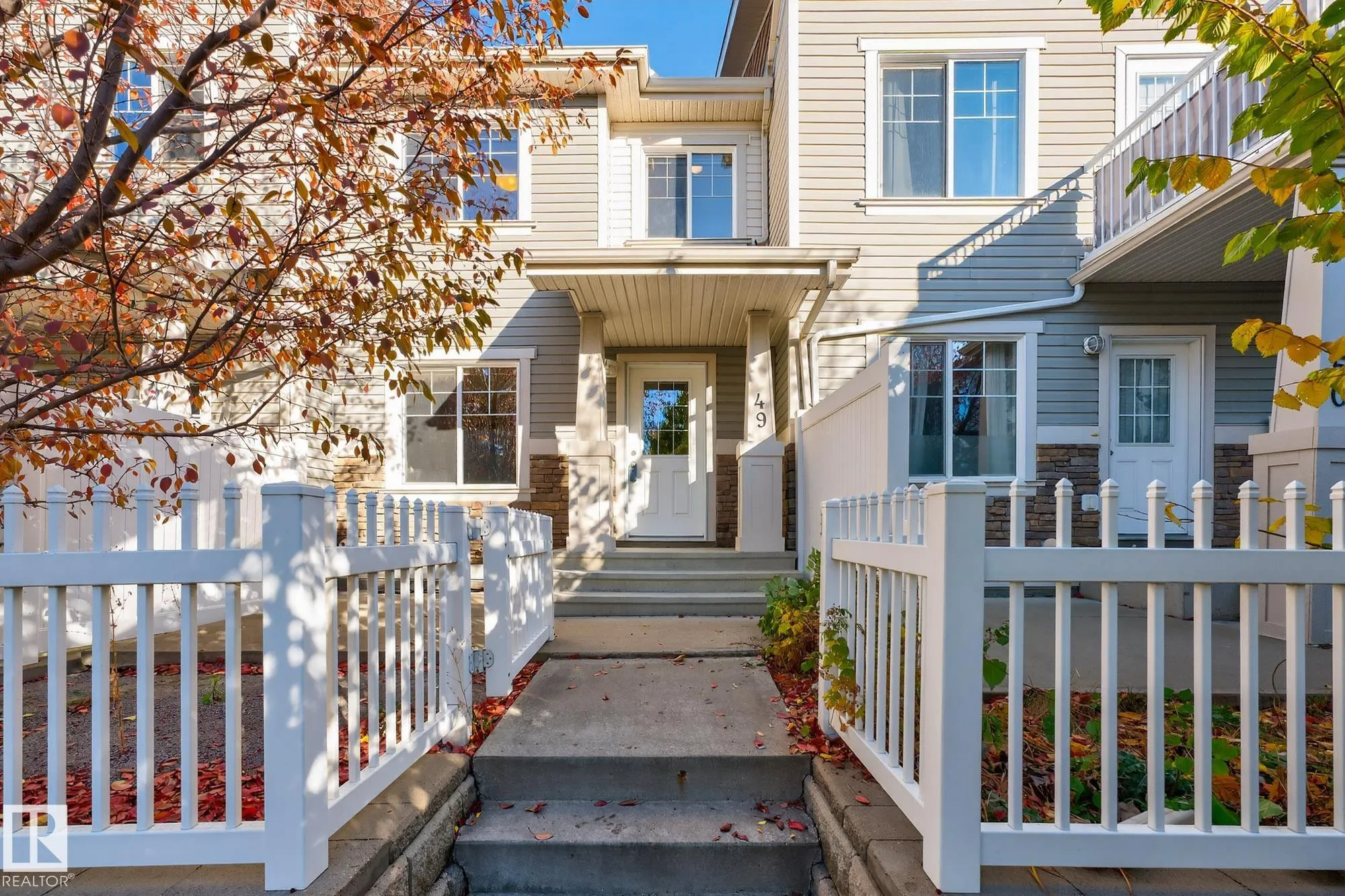 4850 TERWILLEGAR Common