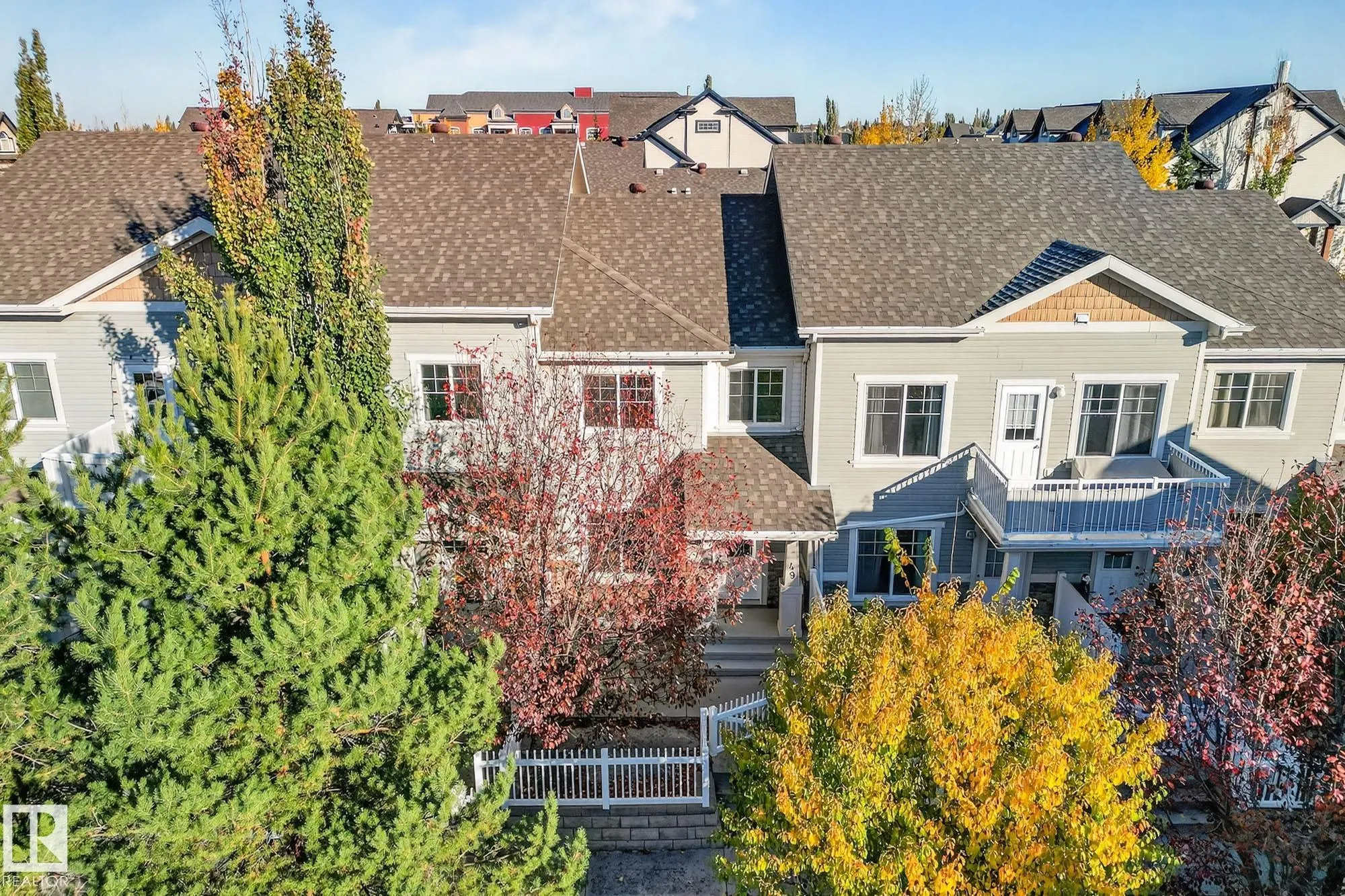 4850 TERWILLEGAR Common