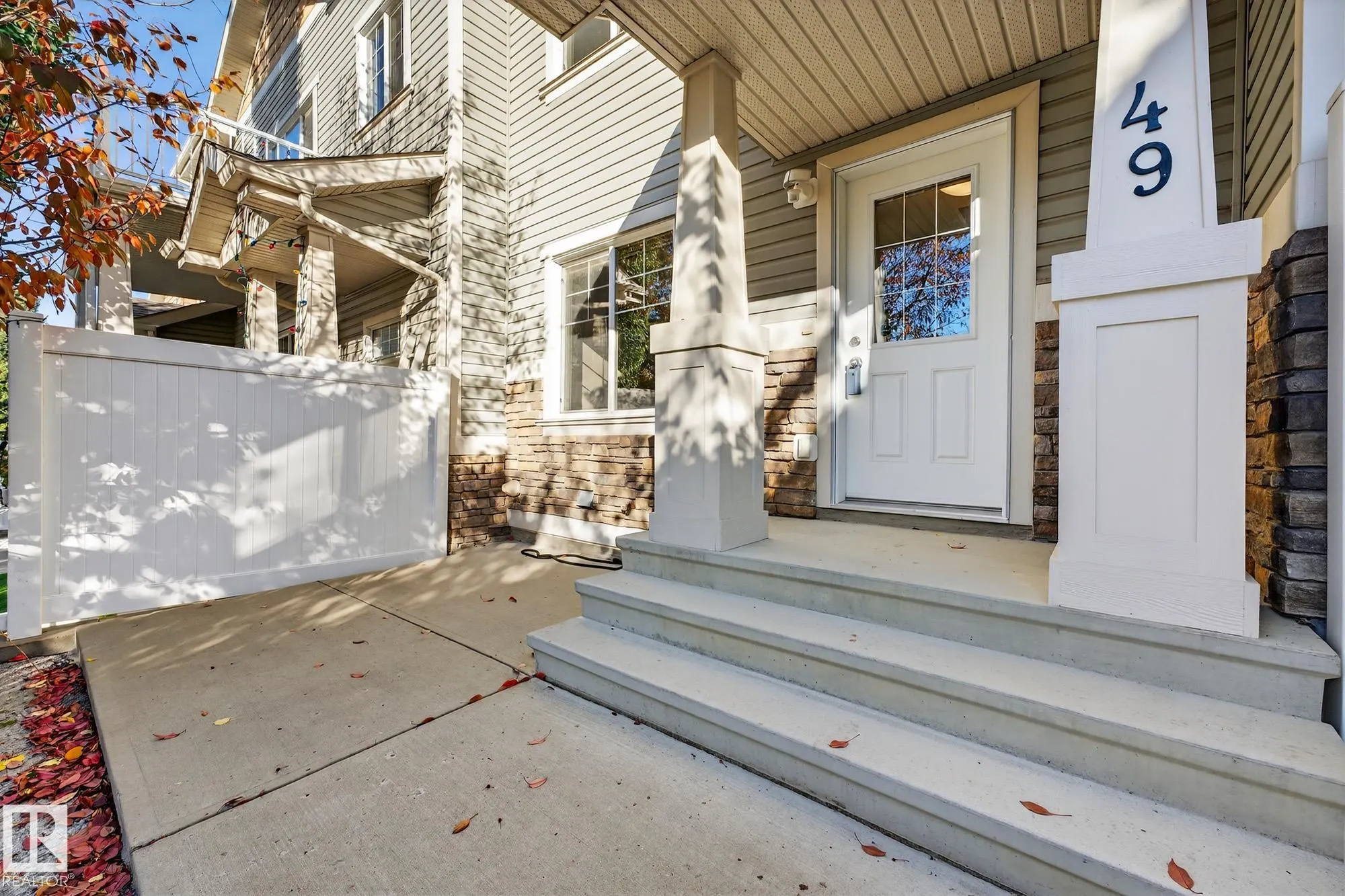 4850 TERWILLEGAR Common