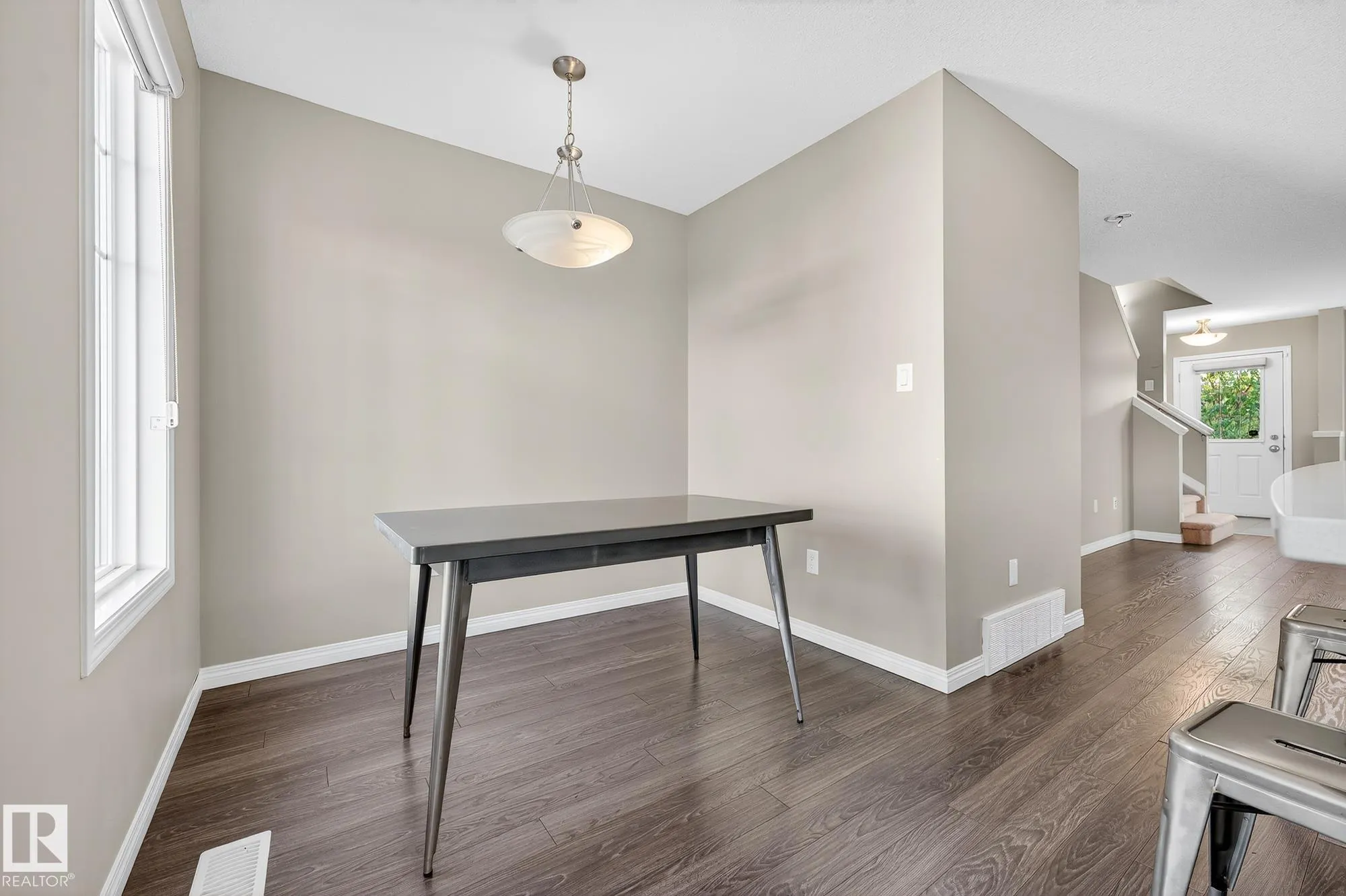 4850 TERWILLEGAR Common