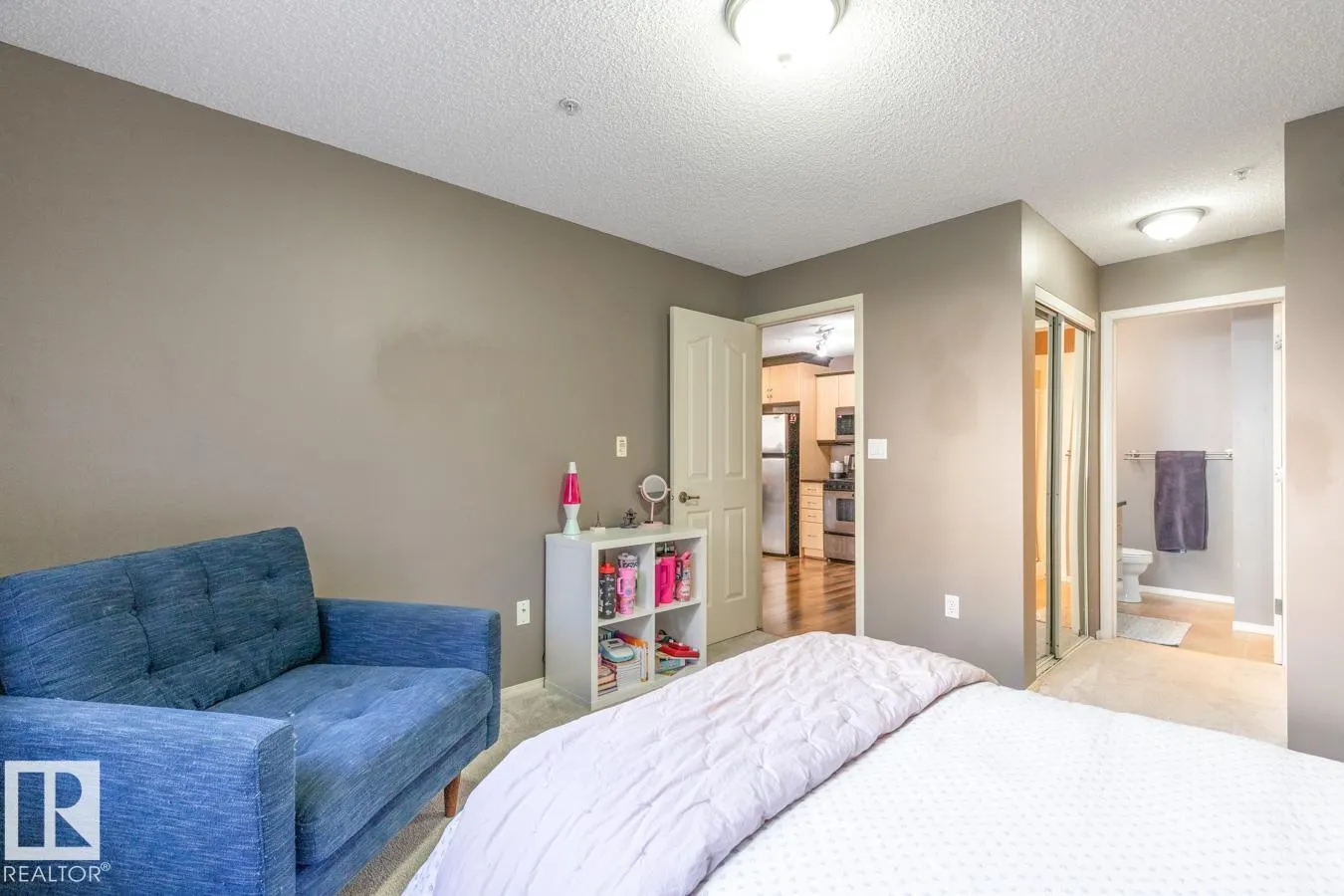 279 SUDER GREENS Drive