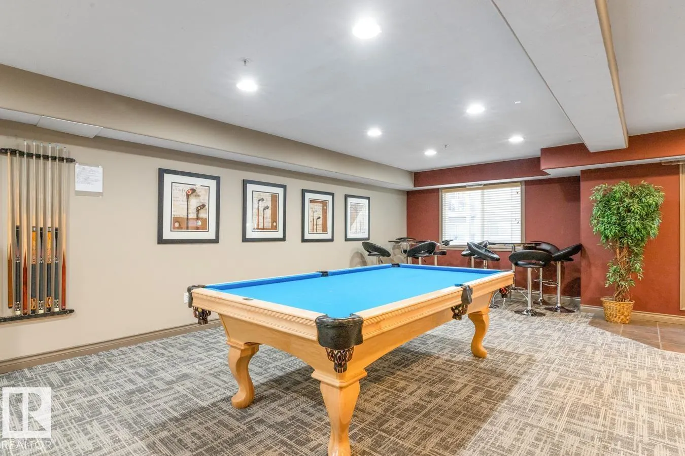 279 SUDER GREENS Drive