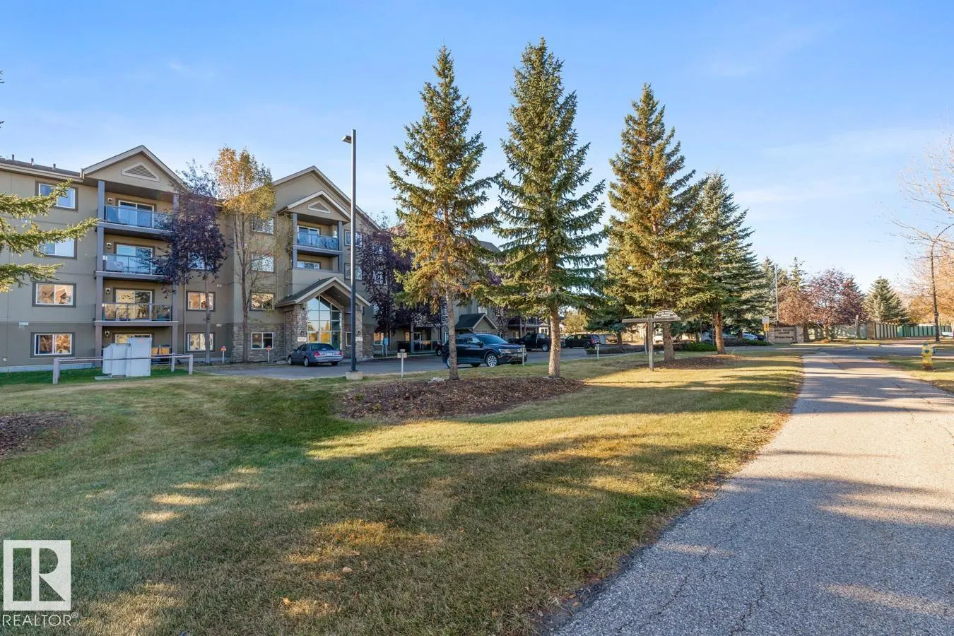 279 SUDER GREENS Drive