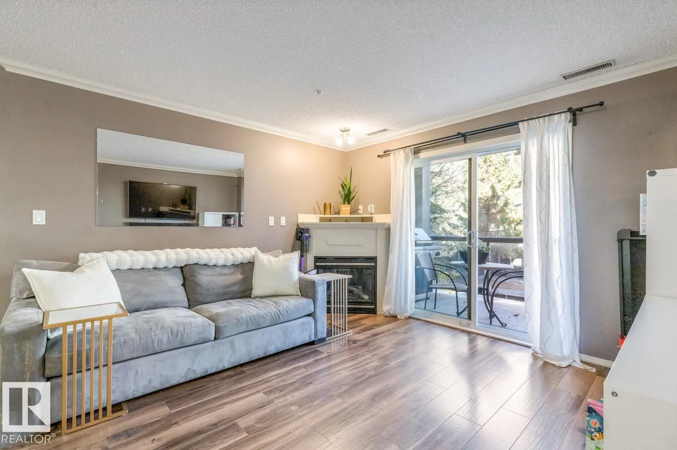 279 SUDER GREENS Drive