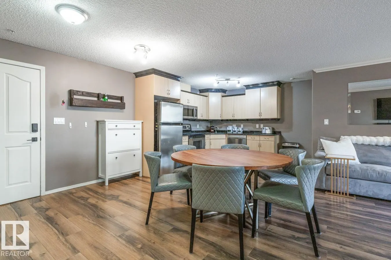 279 SUDER GREENS Drive