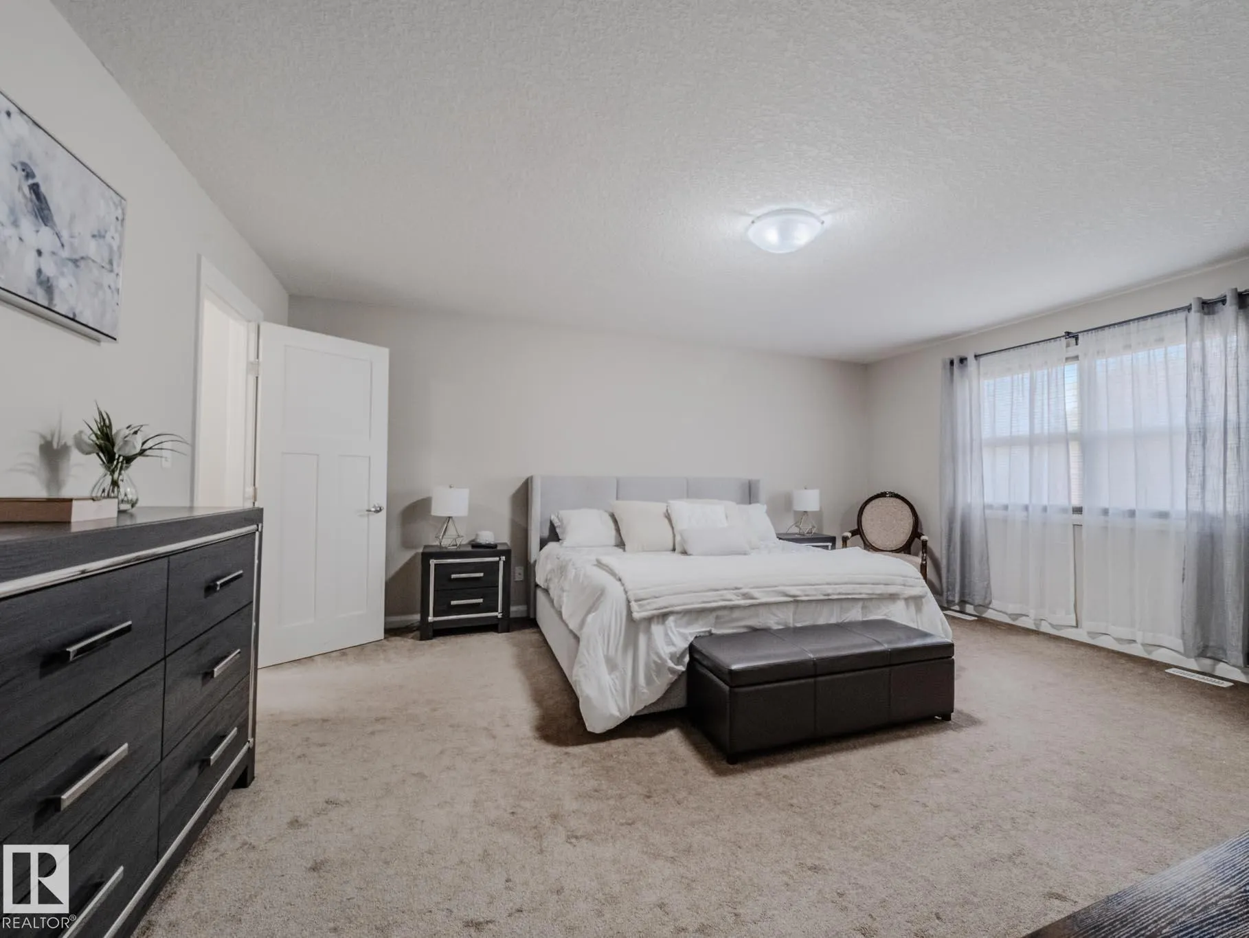 6212 SUNBROOK Lane