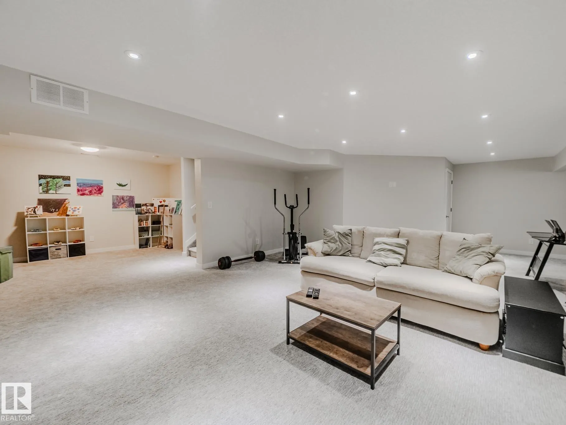 6212 SUNBROOK Lane