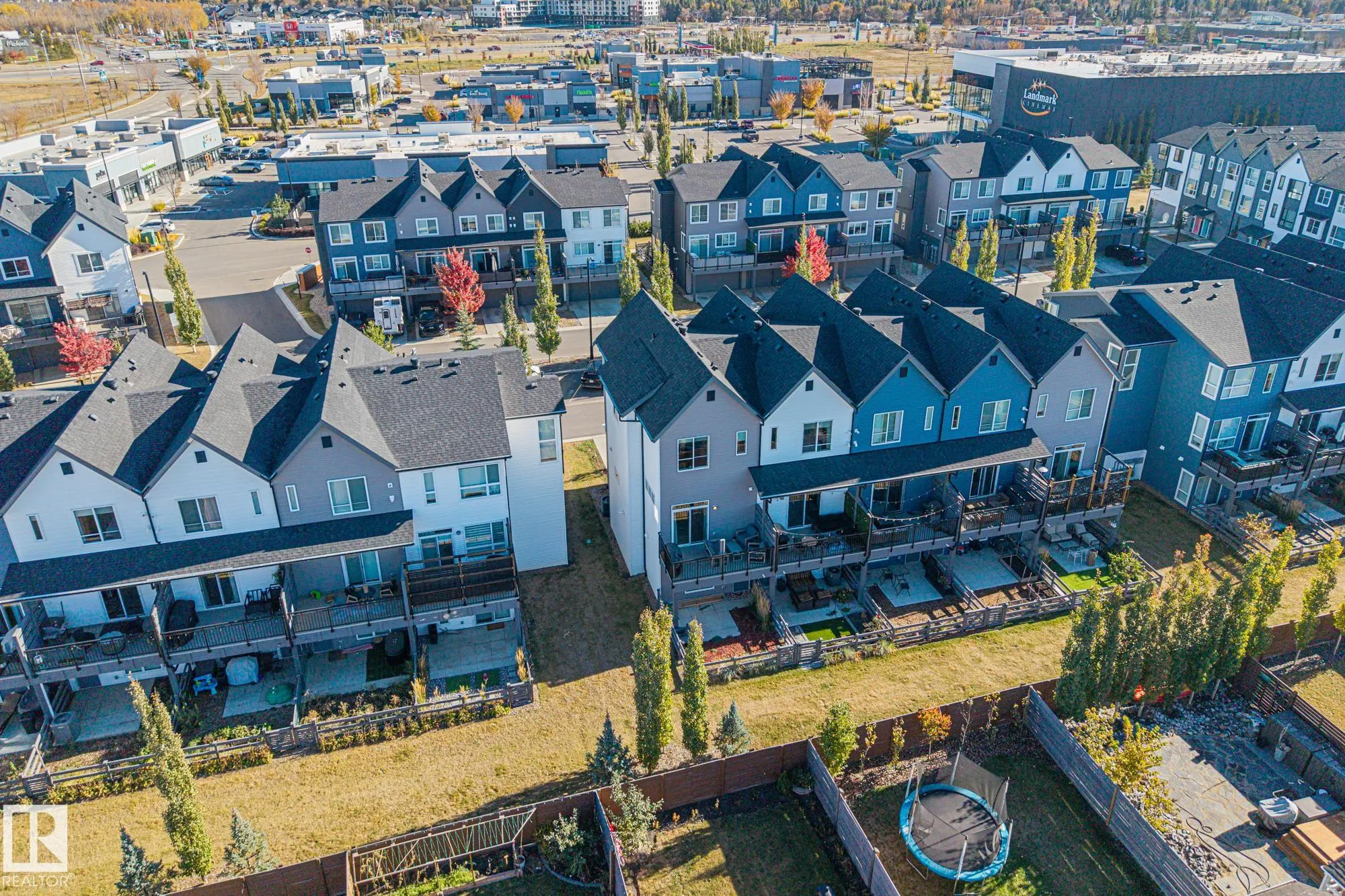 100 JENSEN LAKES Boulevard