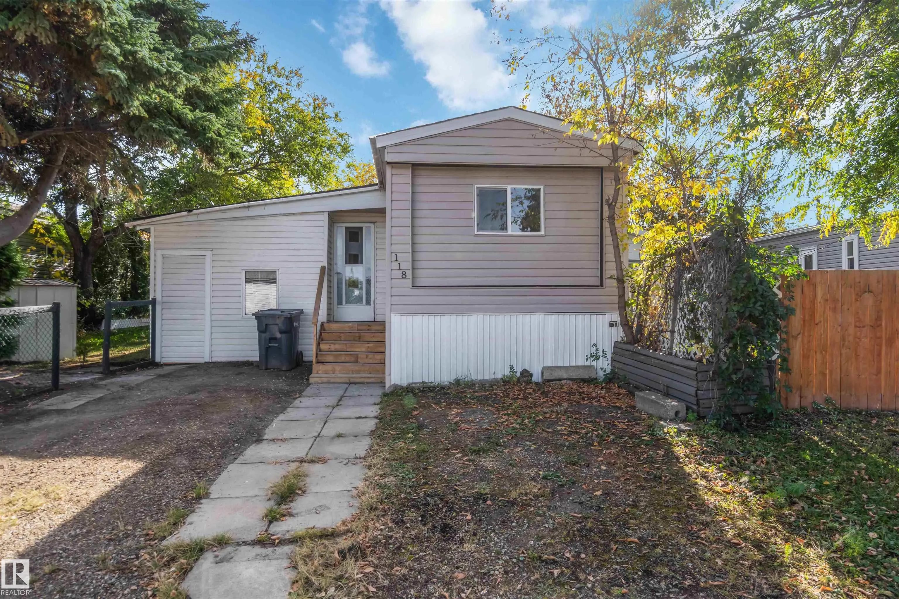 #118 305 Calahoo Road