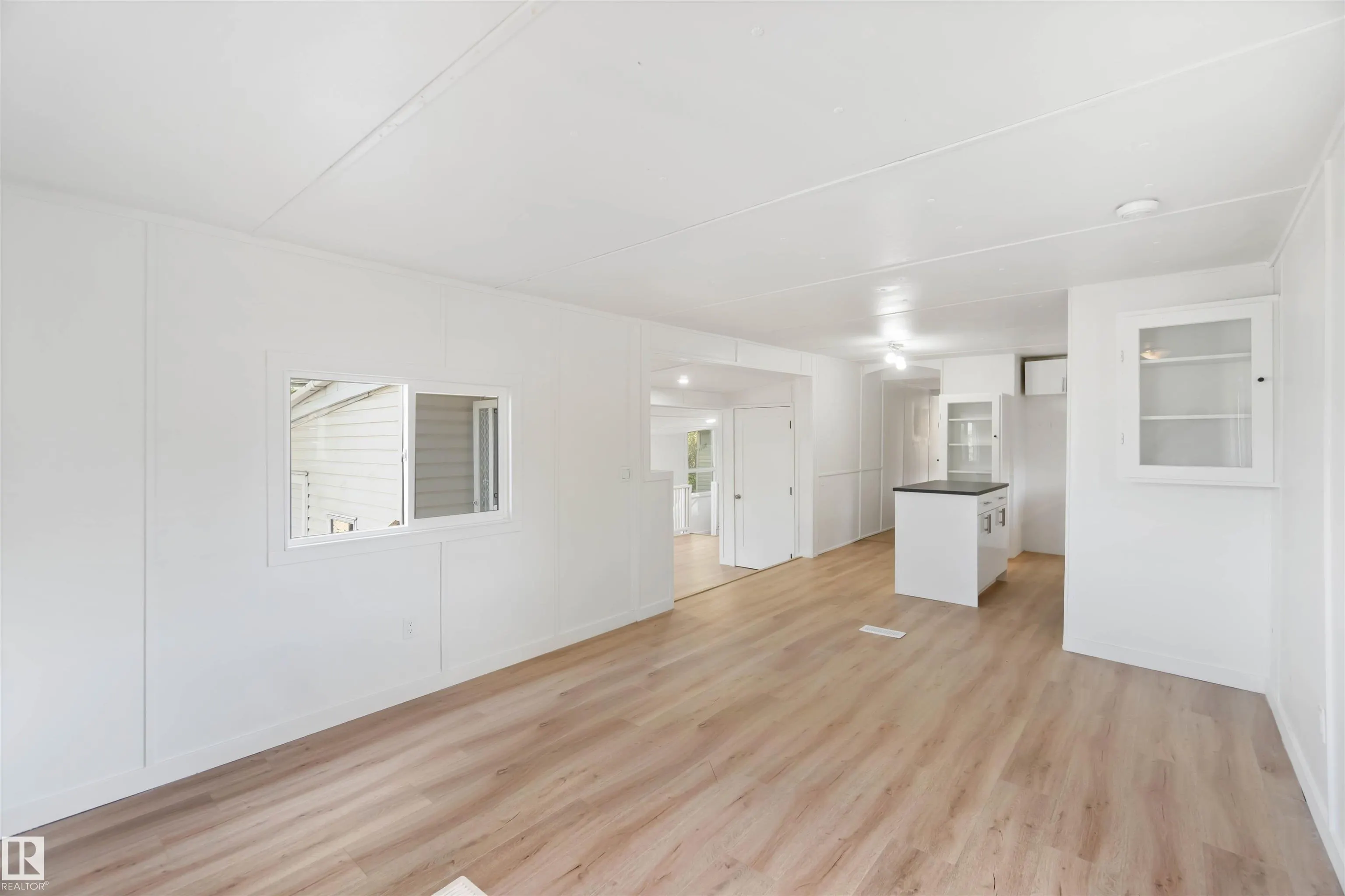 #118 305 Calahoo Road