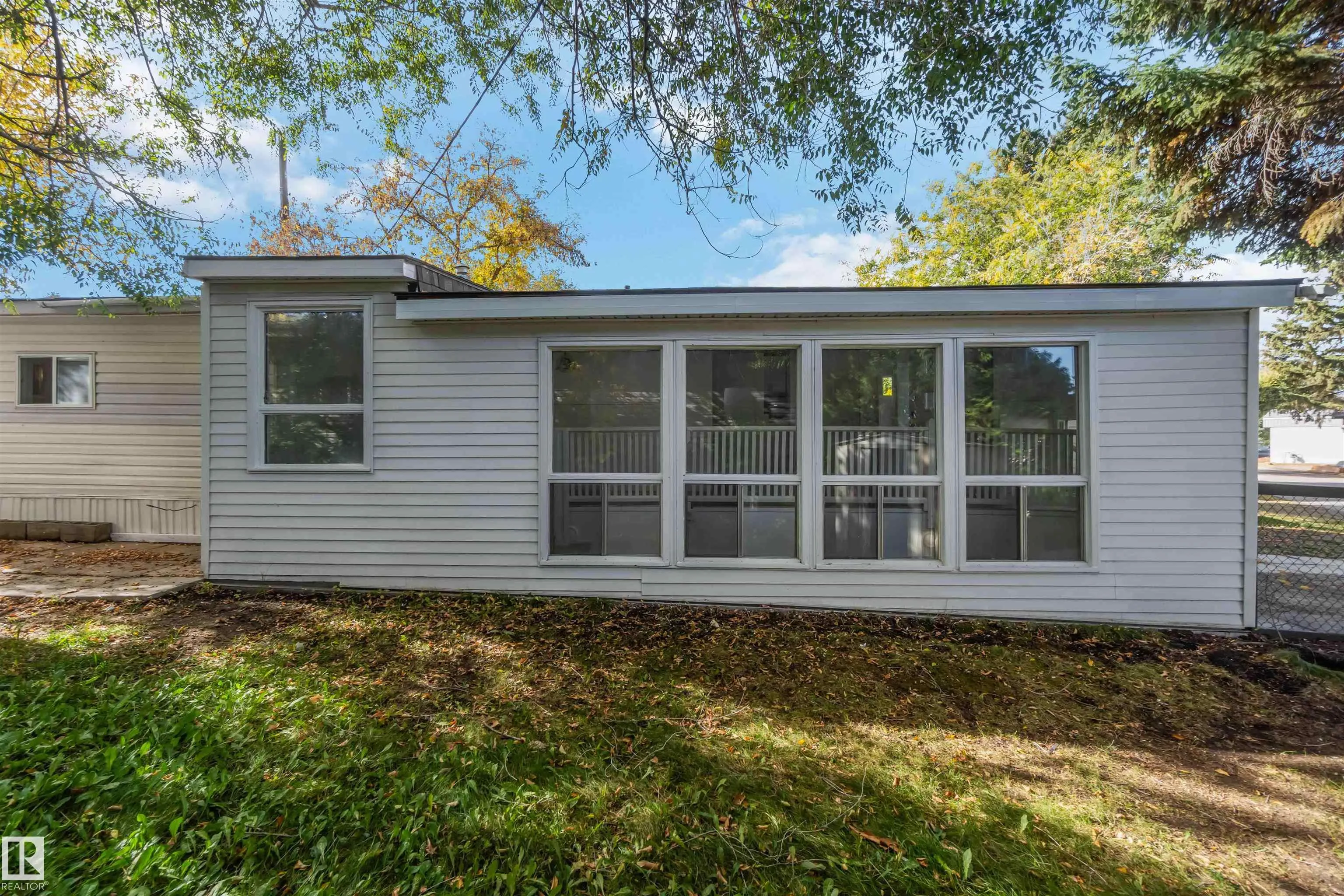 #118 305 Calahoo Road