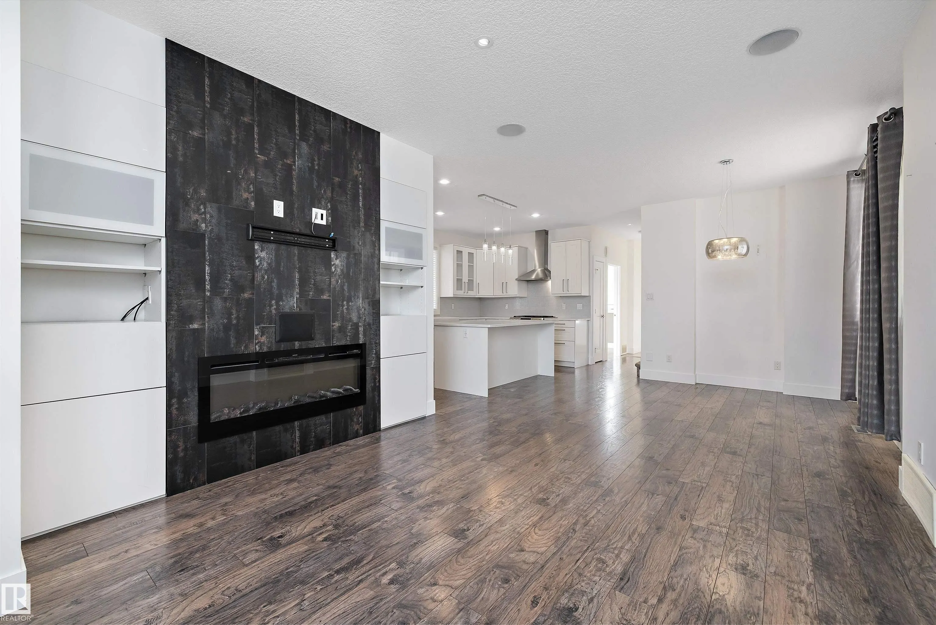 14026 101A Avenue
