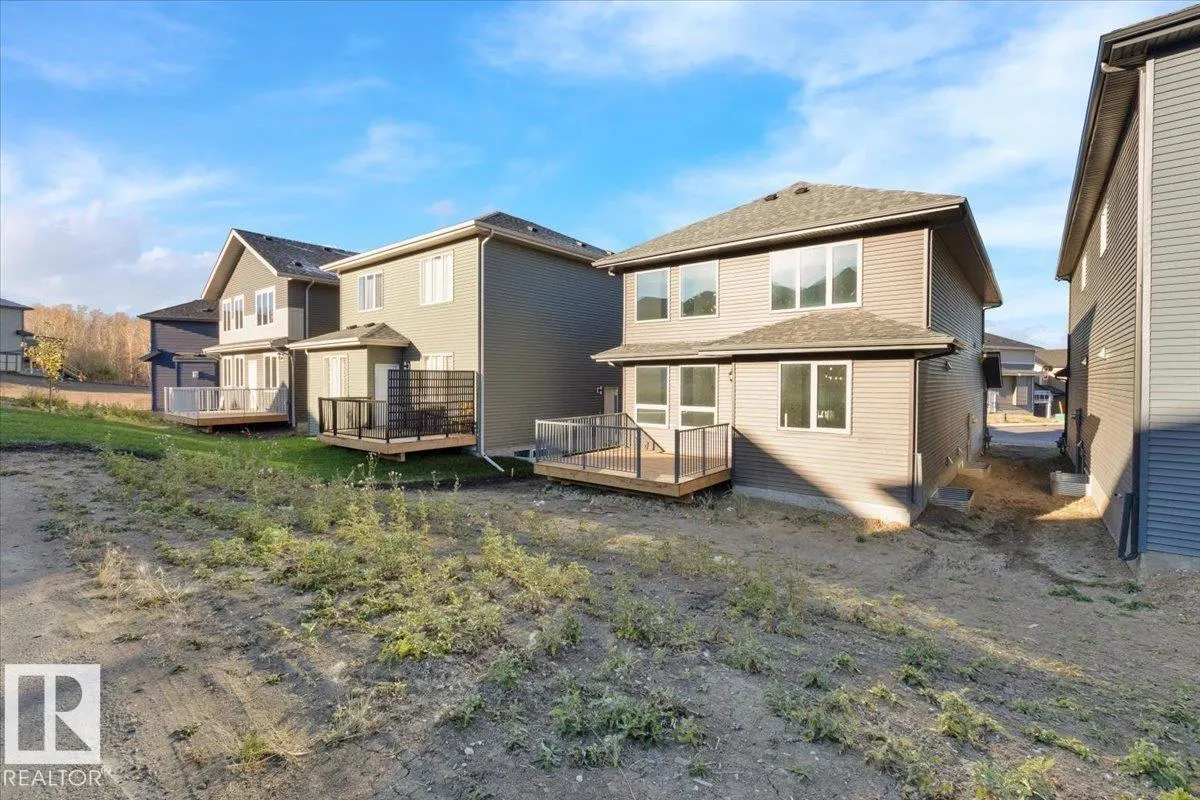 1115 GYRFALCON Crescent