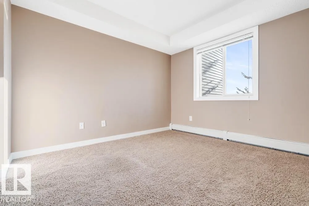 11803 22 Avenue