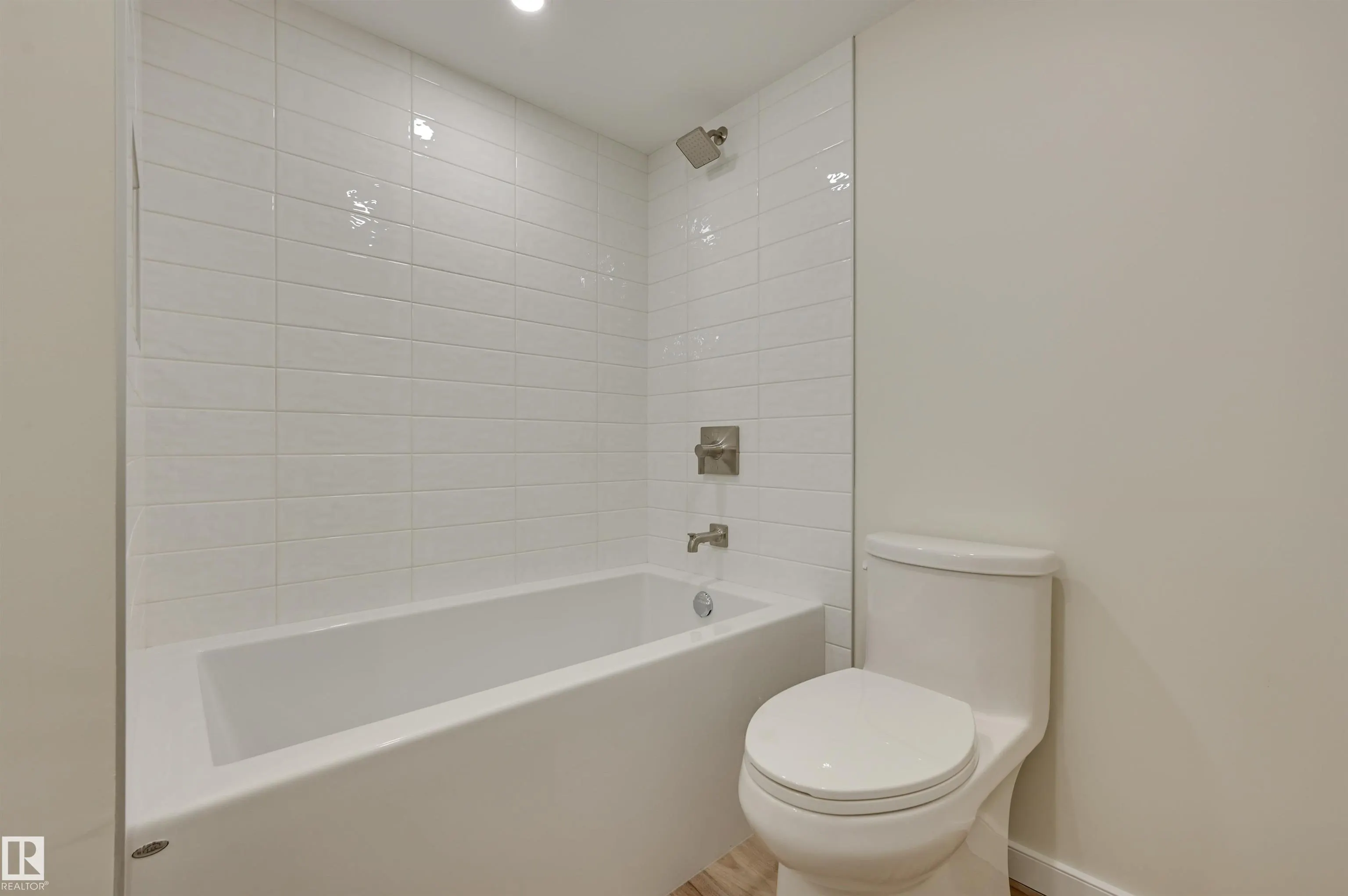 11960 100 Avenue
