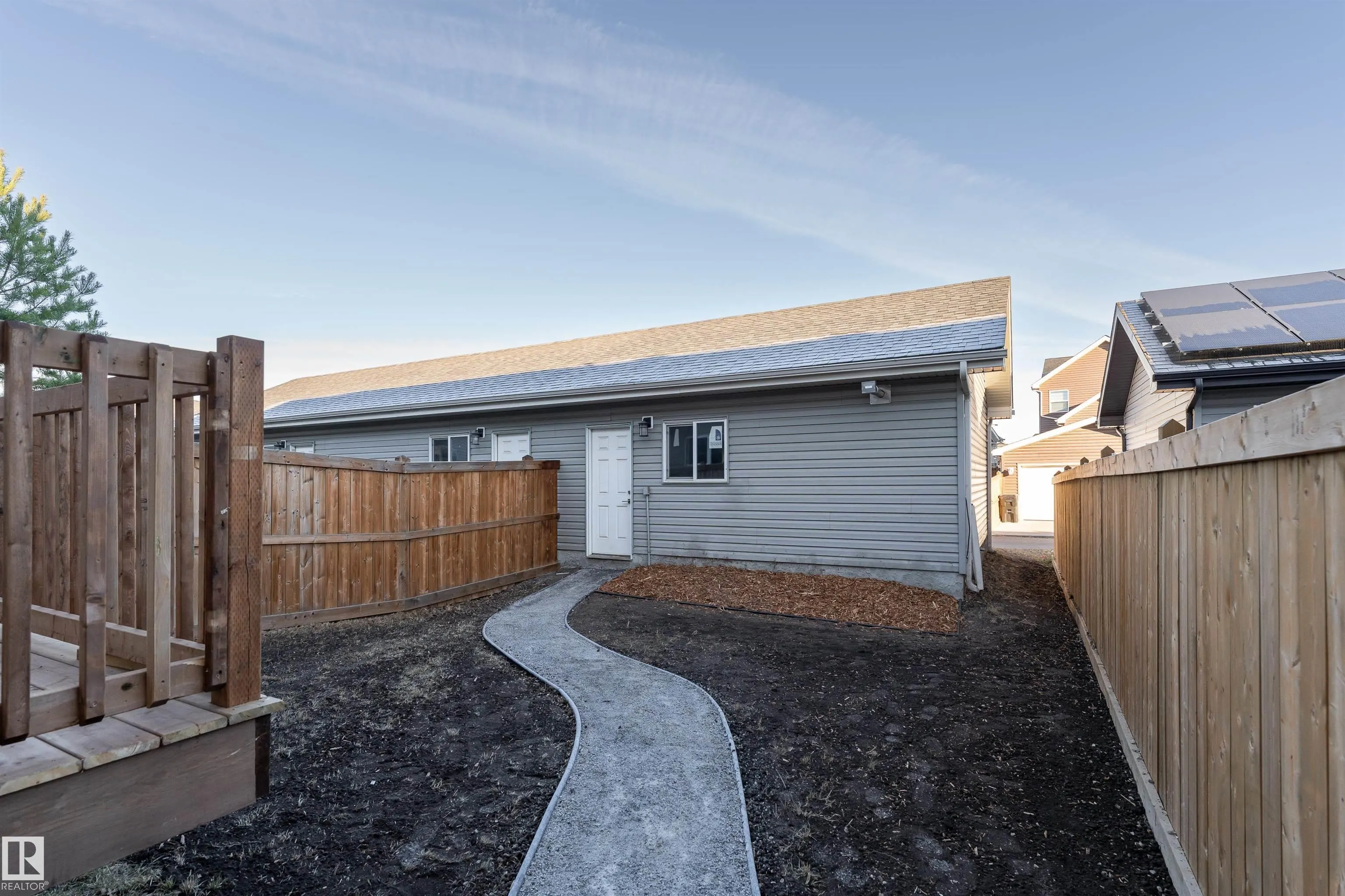 388 ALLARD Boulevard