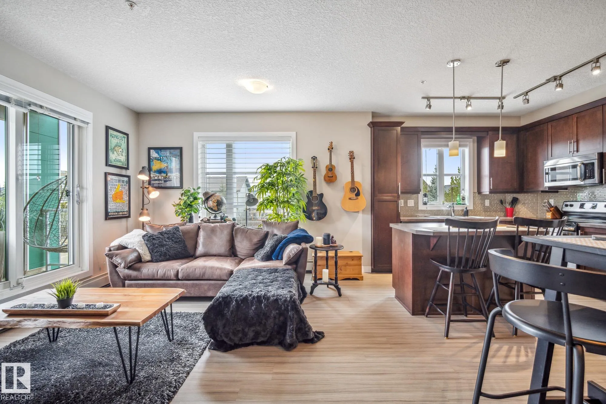 2588 ANDERSON Way