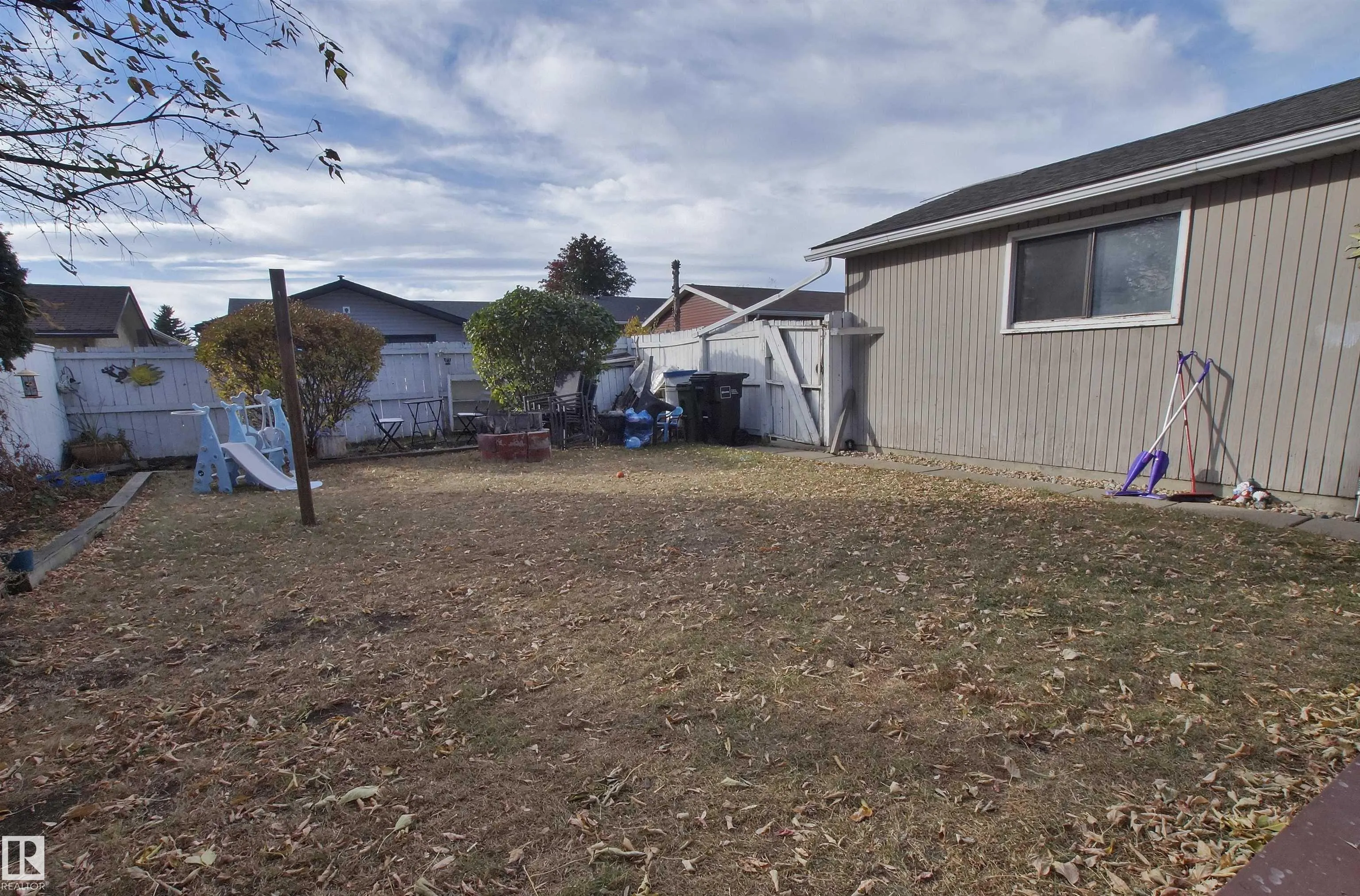 190 CLAREVIEW Road