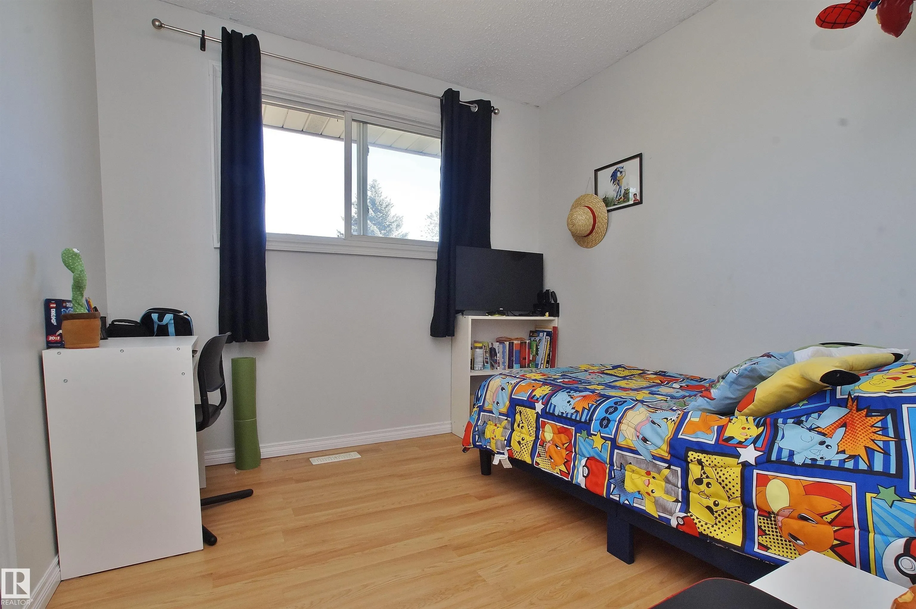 190 CLAREVIEW Road