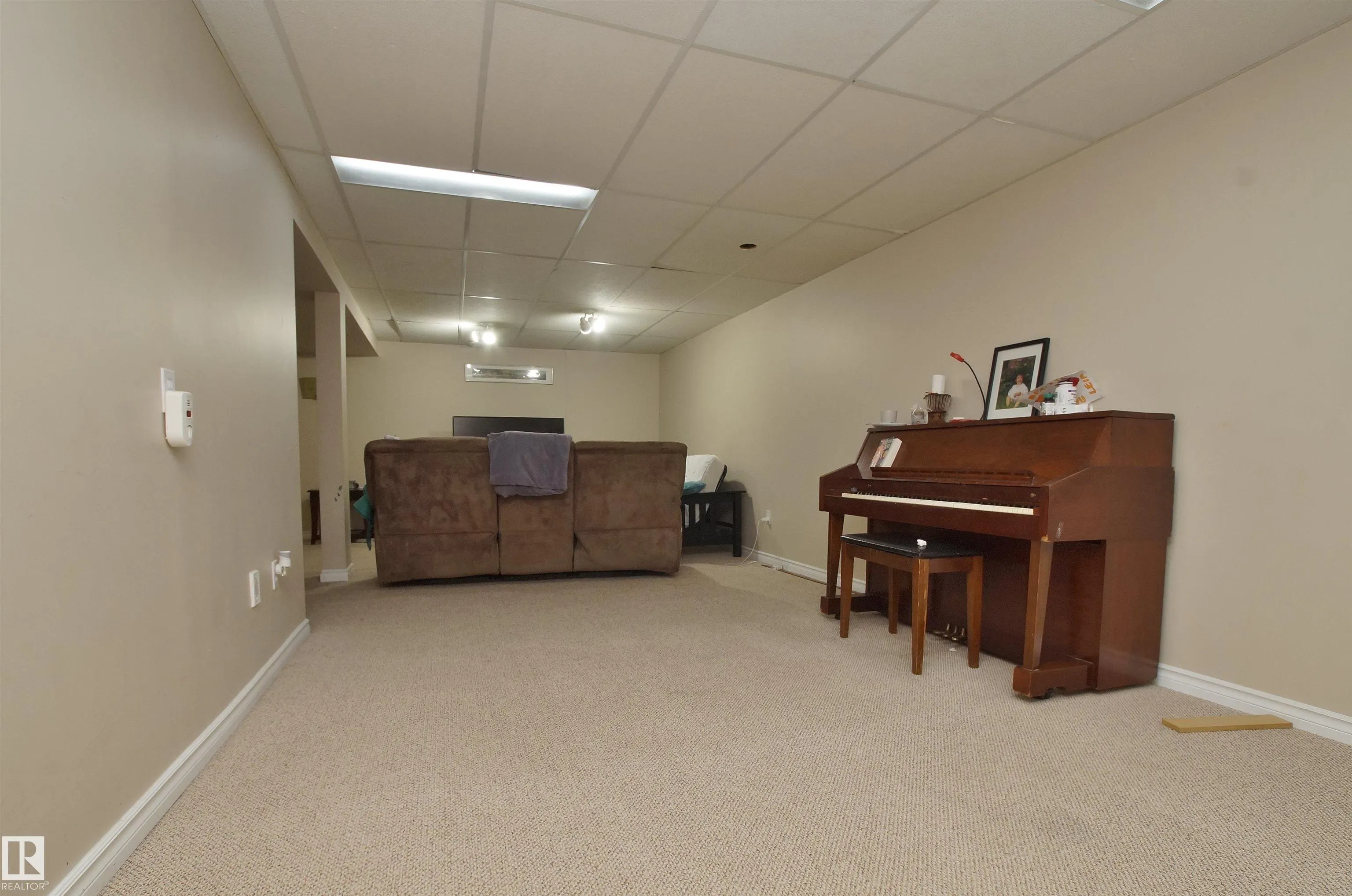 190 CLAREVIEW Road