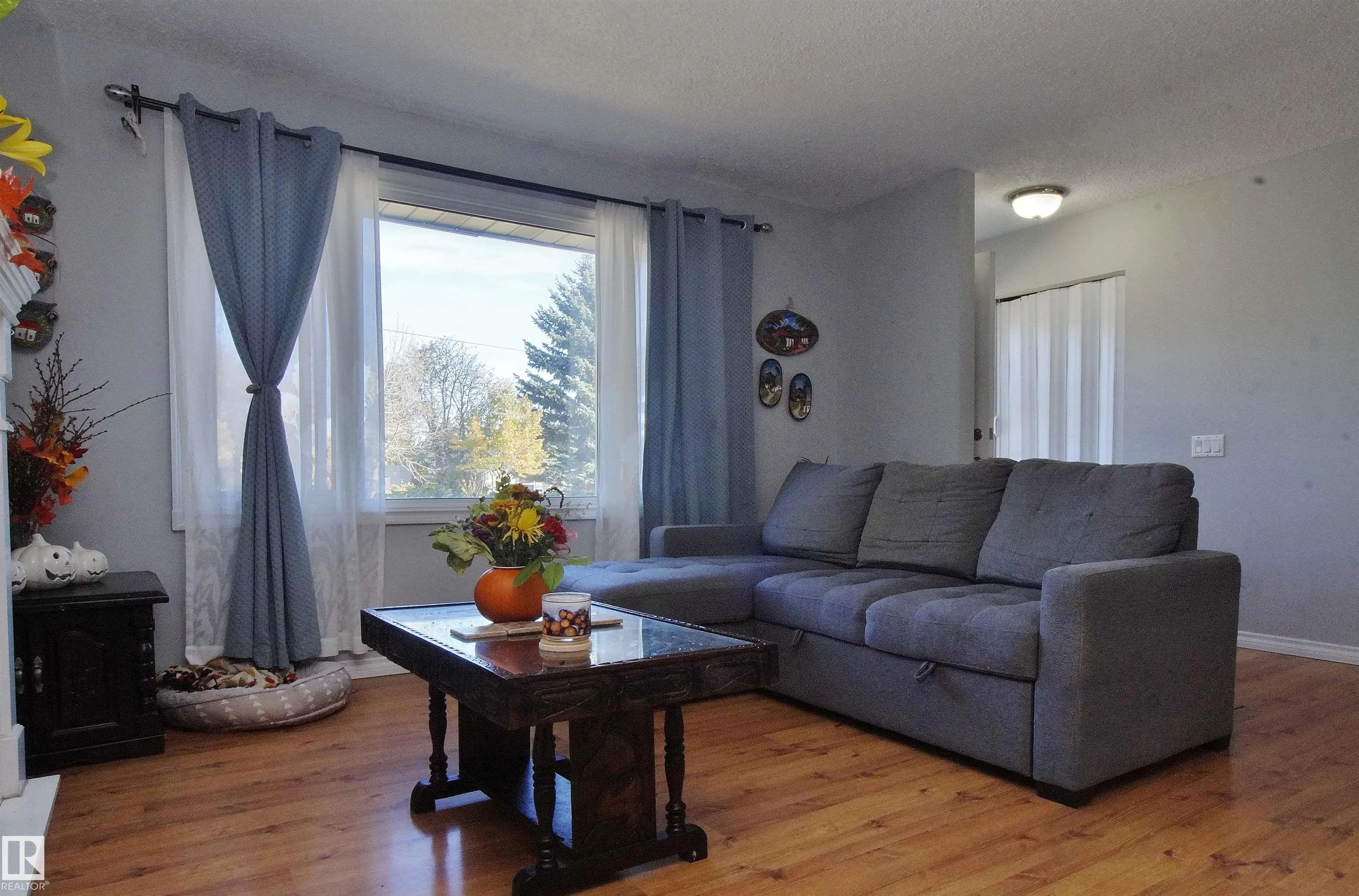 190 CLAREVIEW Road