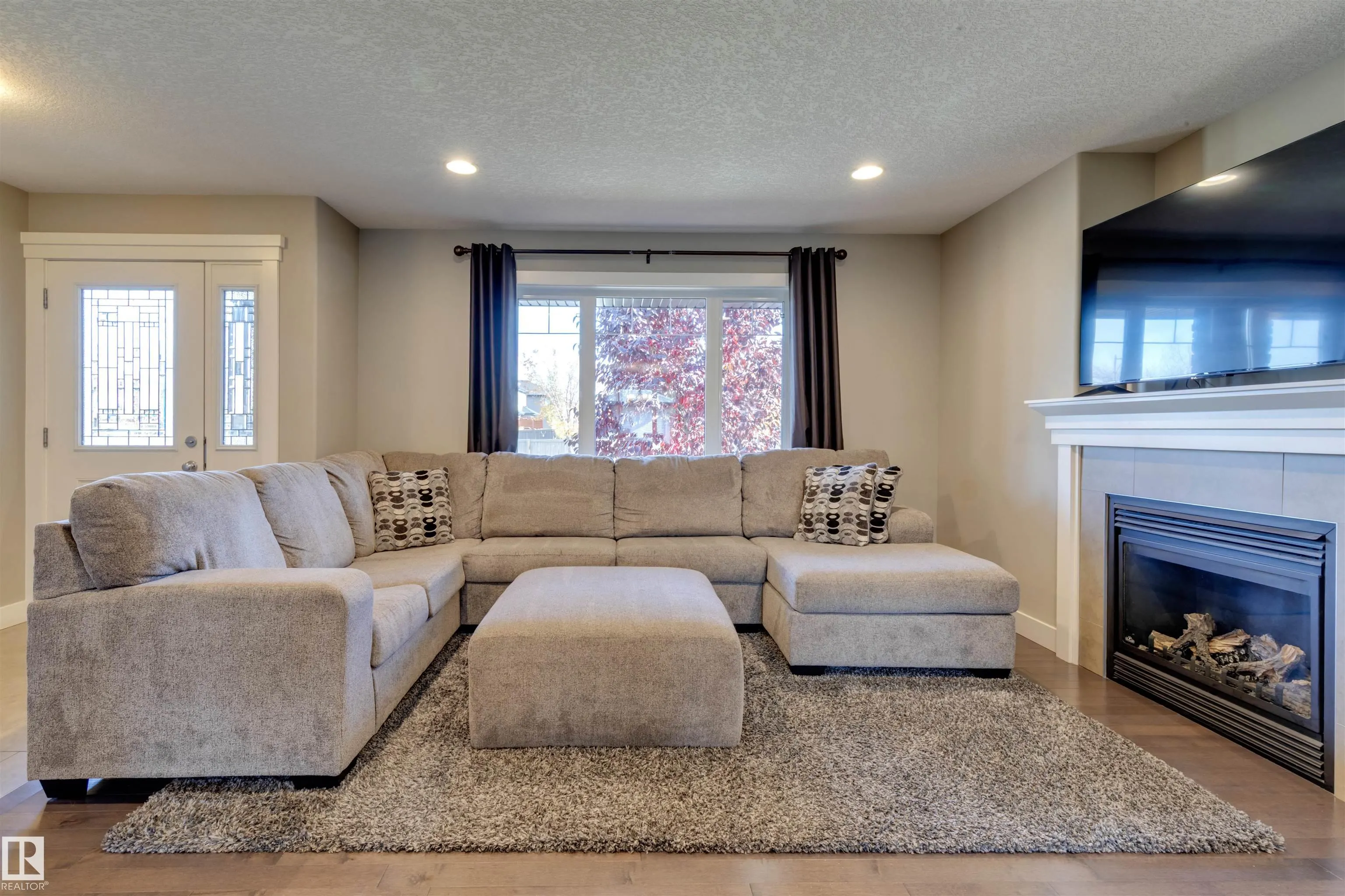 124 ALLARD Way