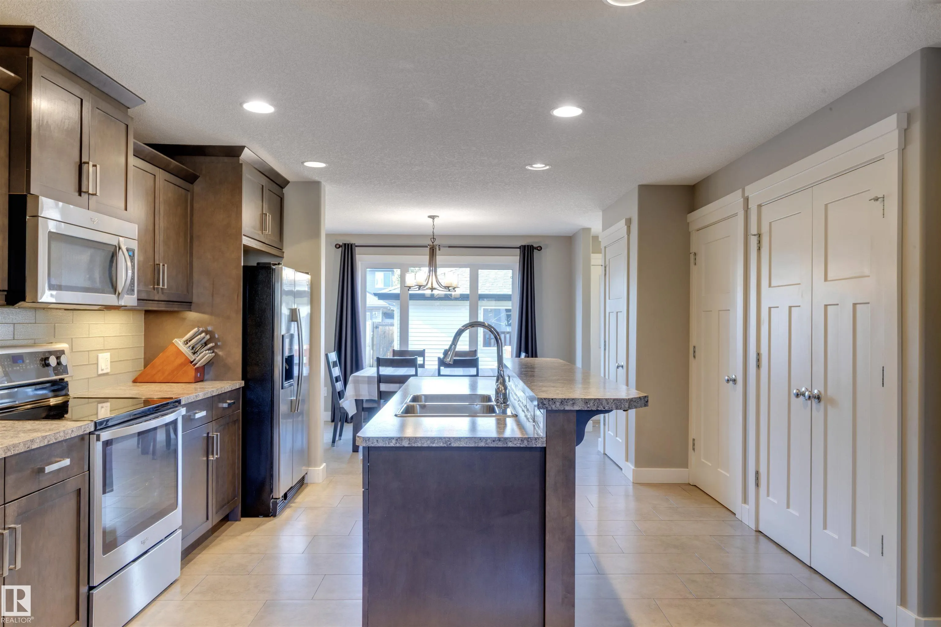 124 ALLARD Way