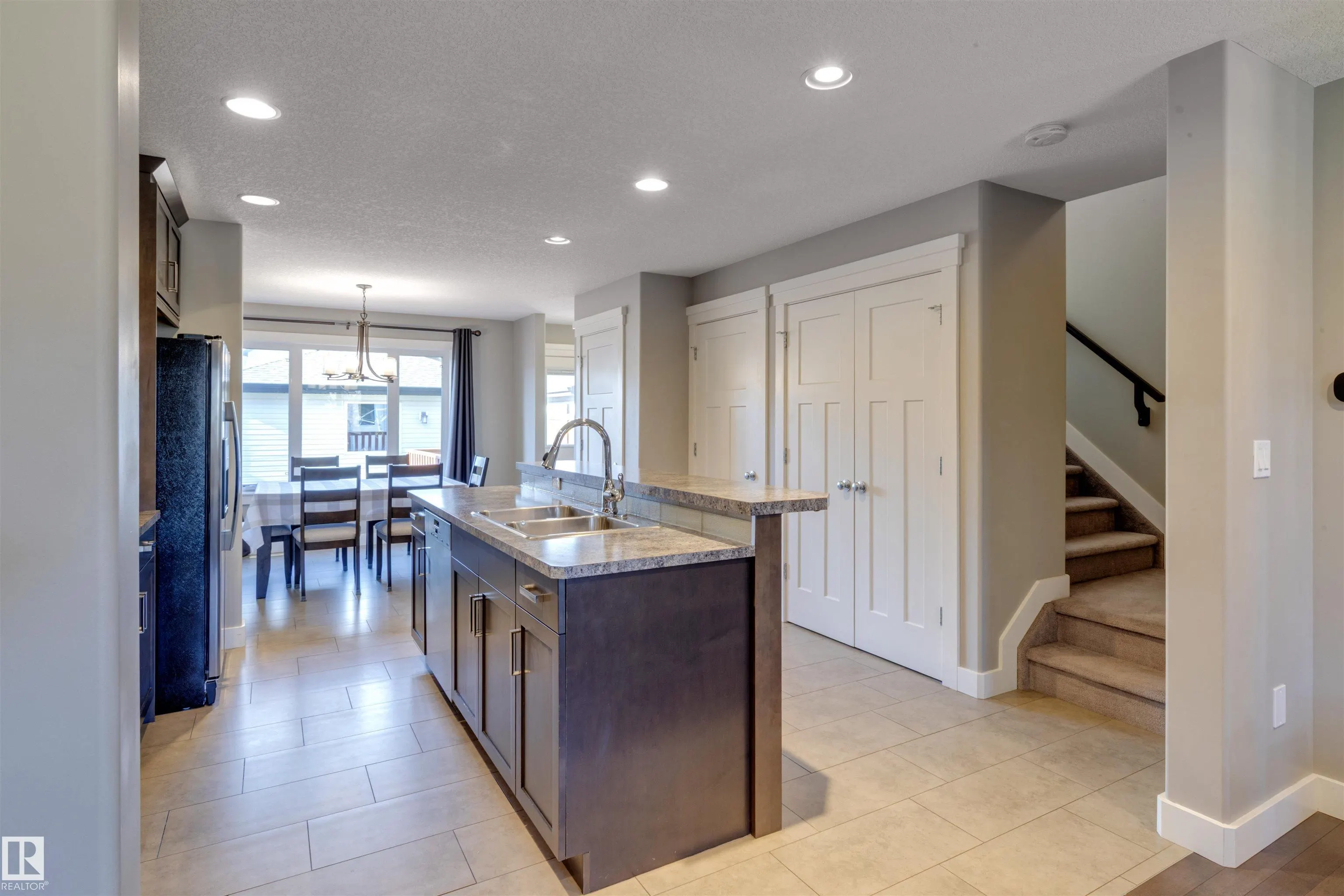 124 ALLARD Way