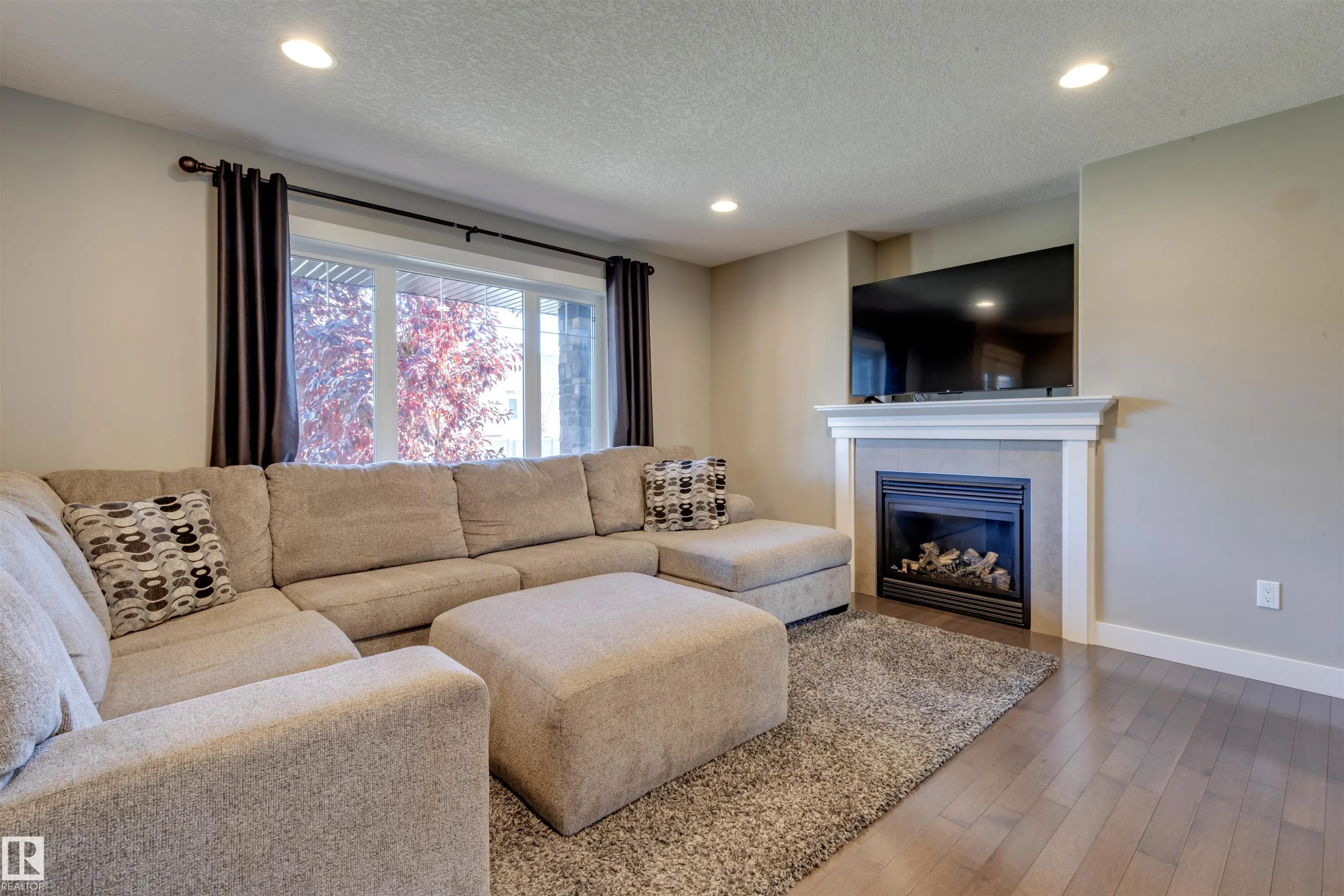 124 ALLARD Way