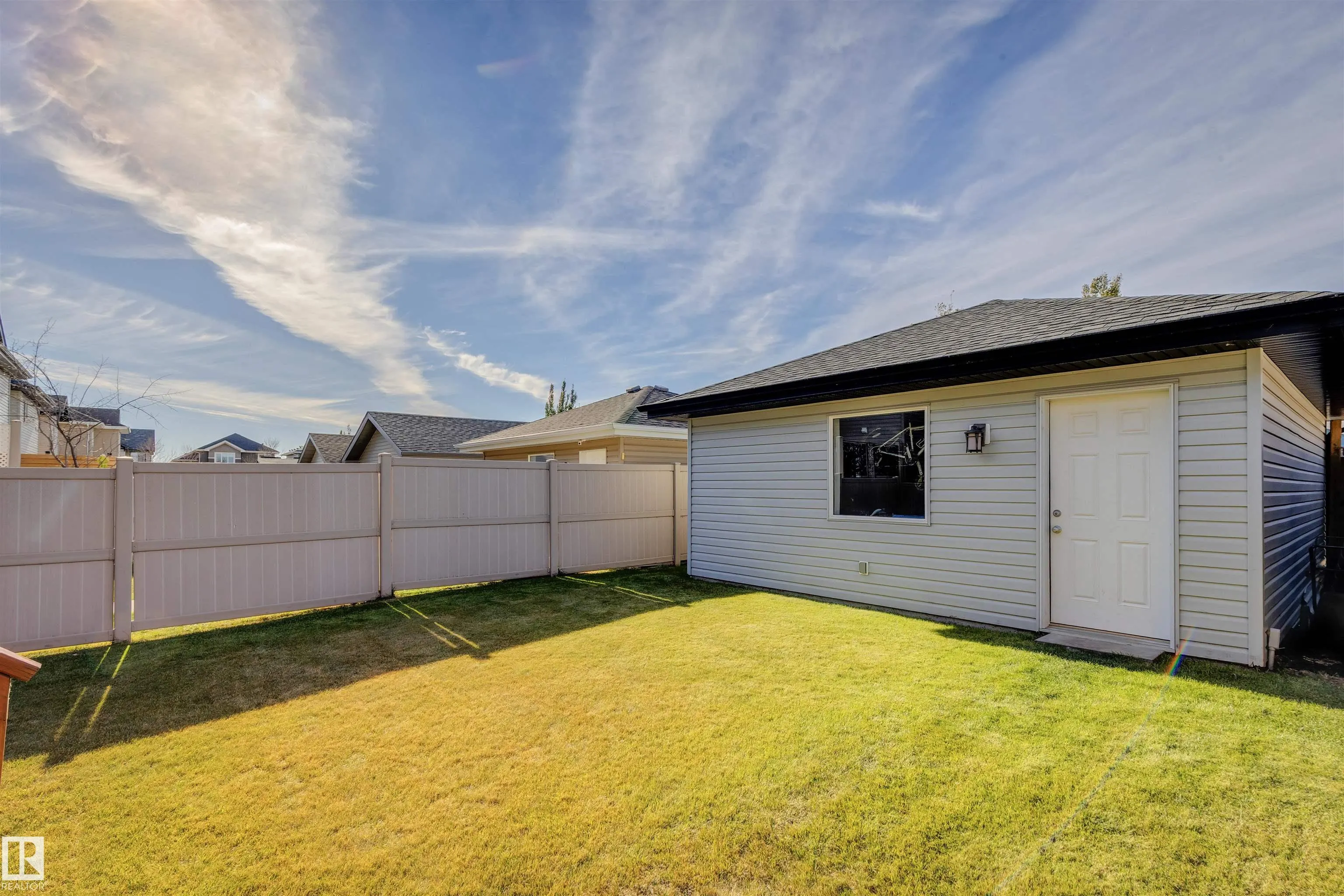 124 ALLARD Way