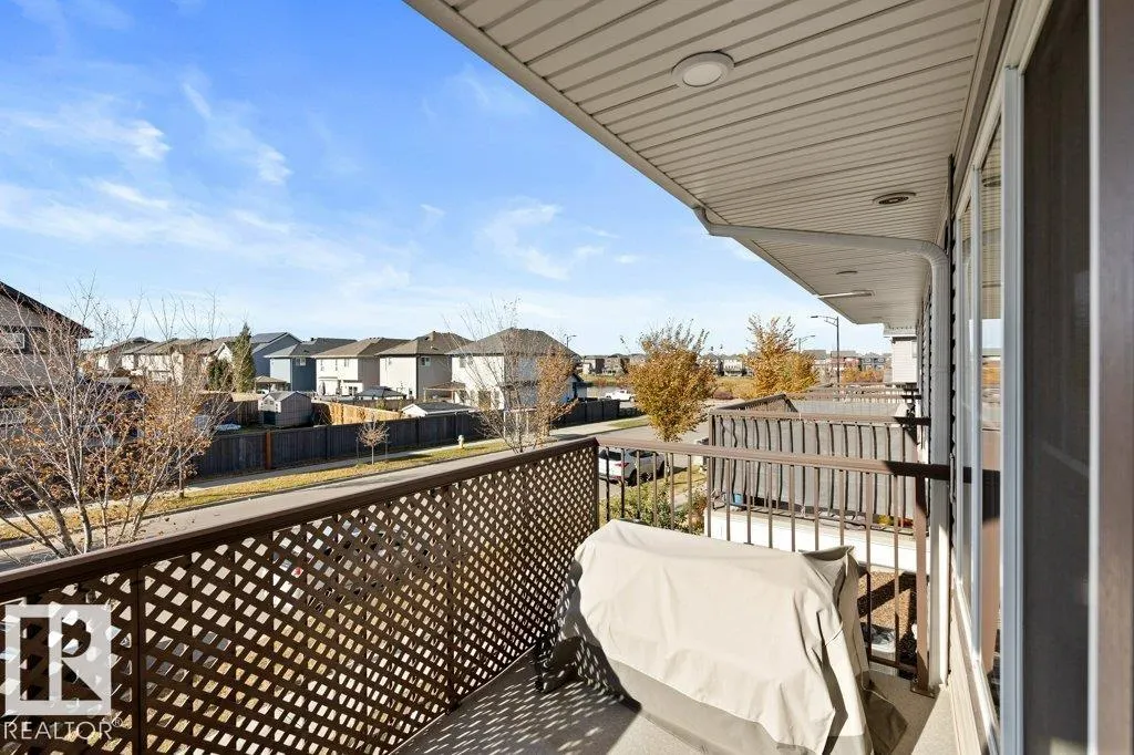 165 CY BECKER Boulevard