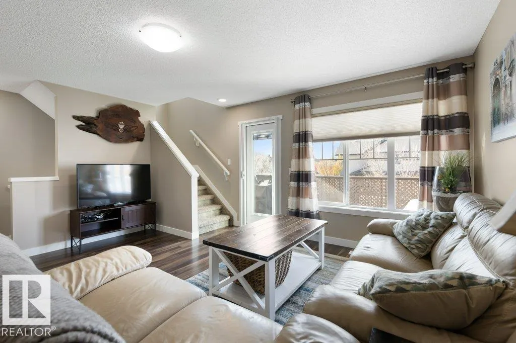 165 CY BECKER Boulevard