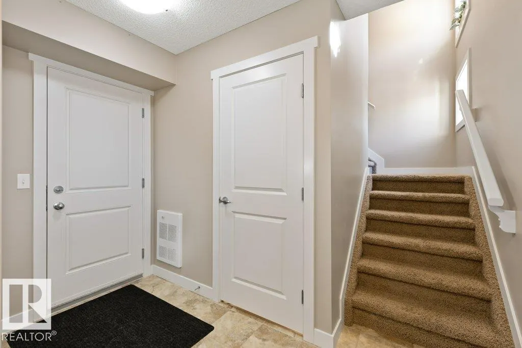 165 CY BECKER Boulevard