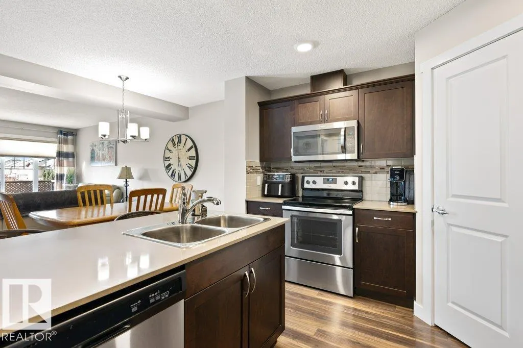 165 CY BECKER Boulevard