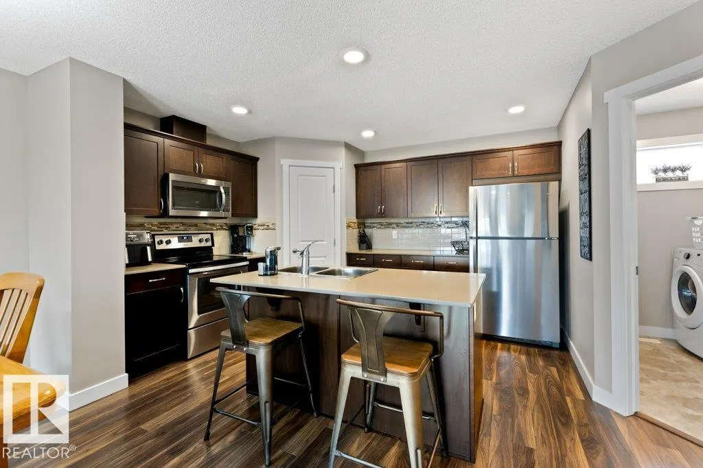 165 CY BECKER Boulevard