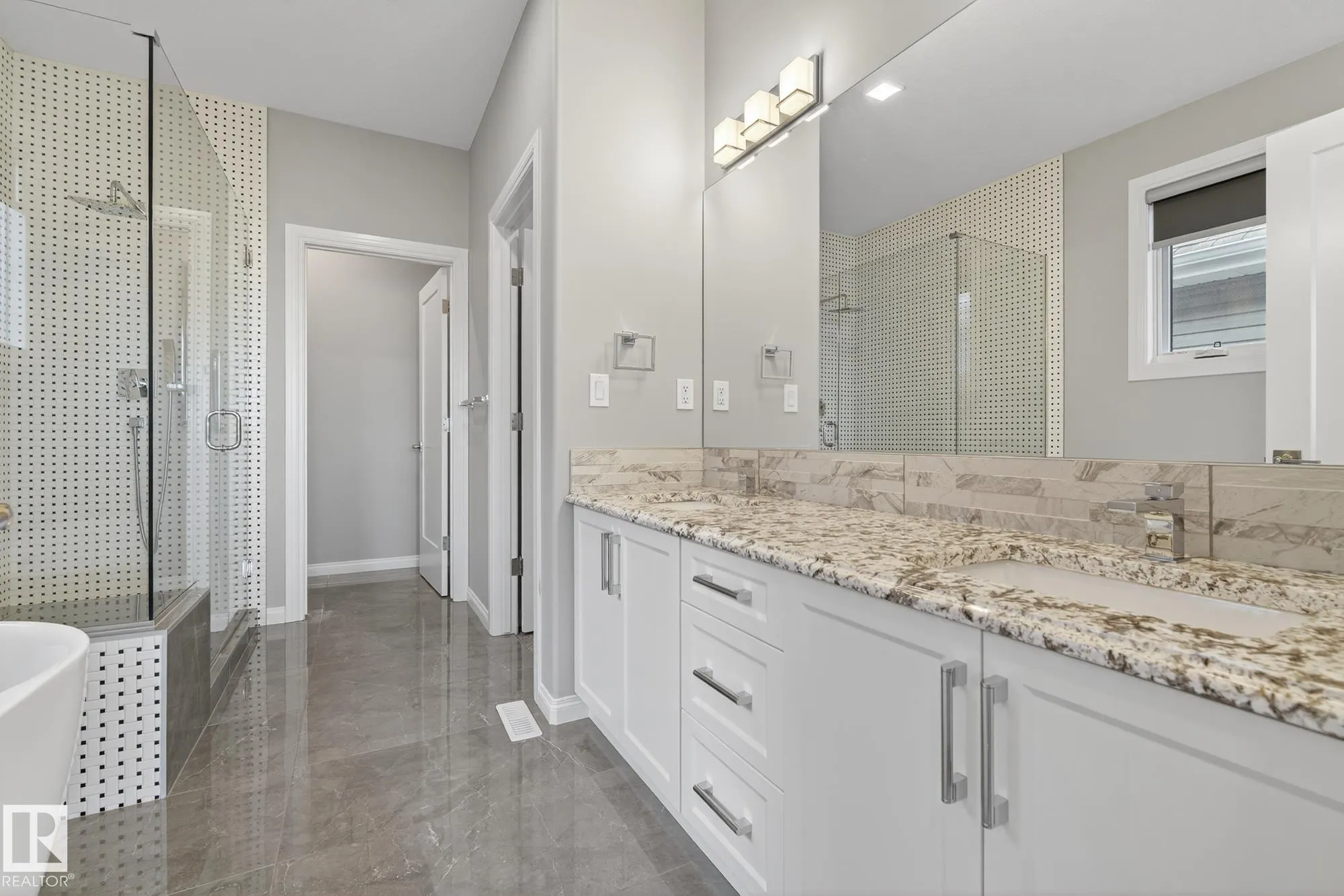 3419 CHICKADEE Drive