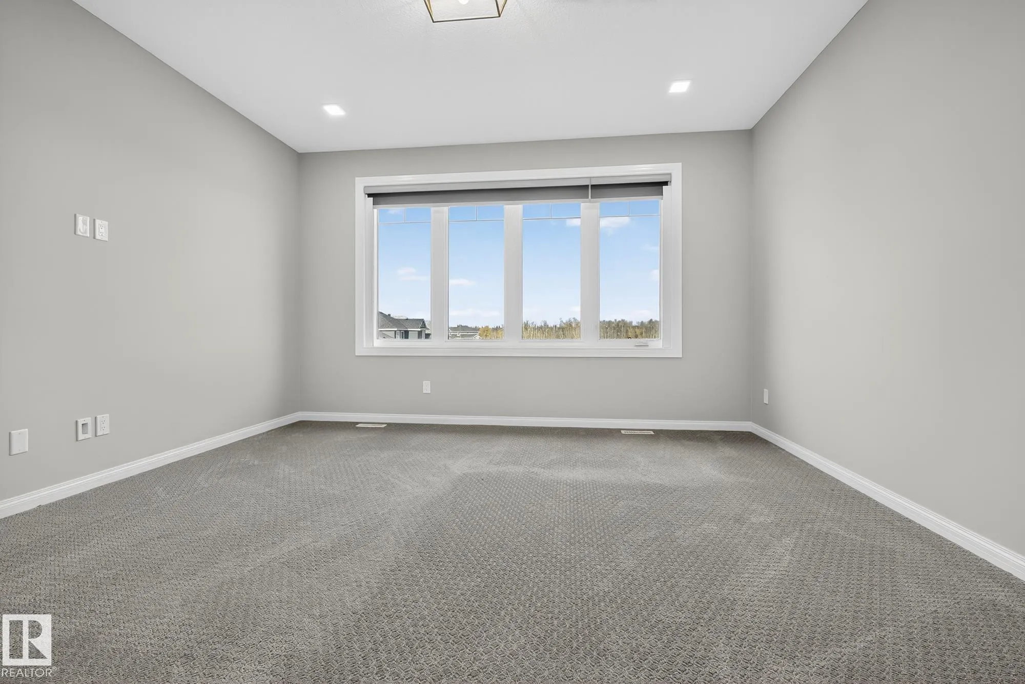 3419 CHICKADEE Drive