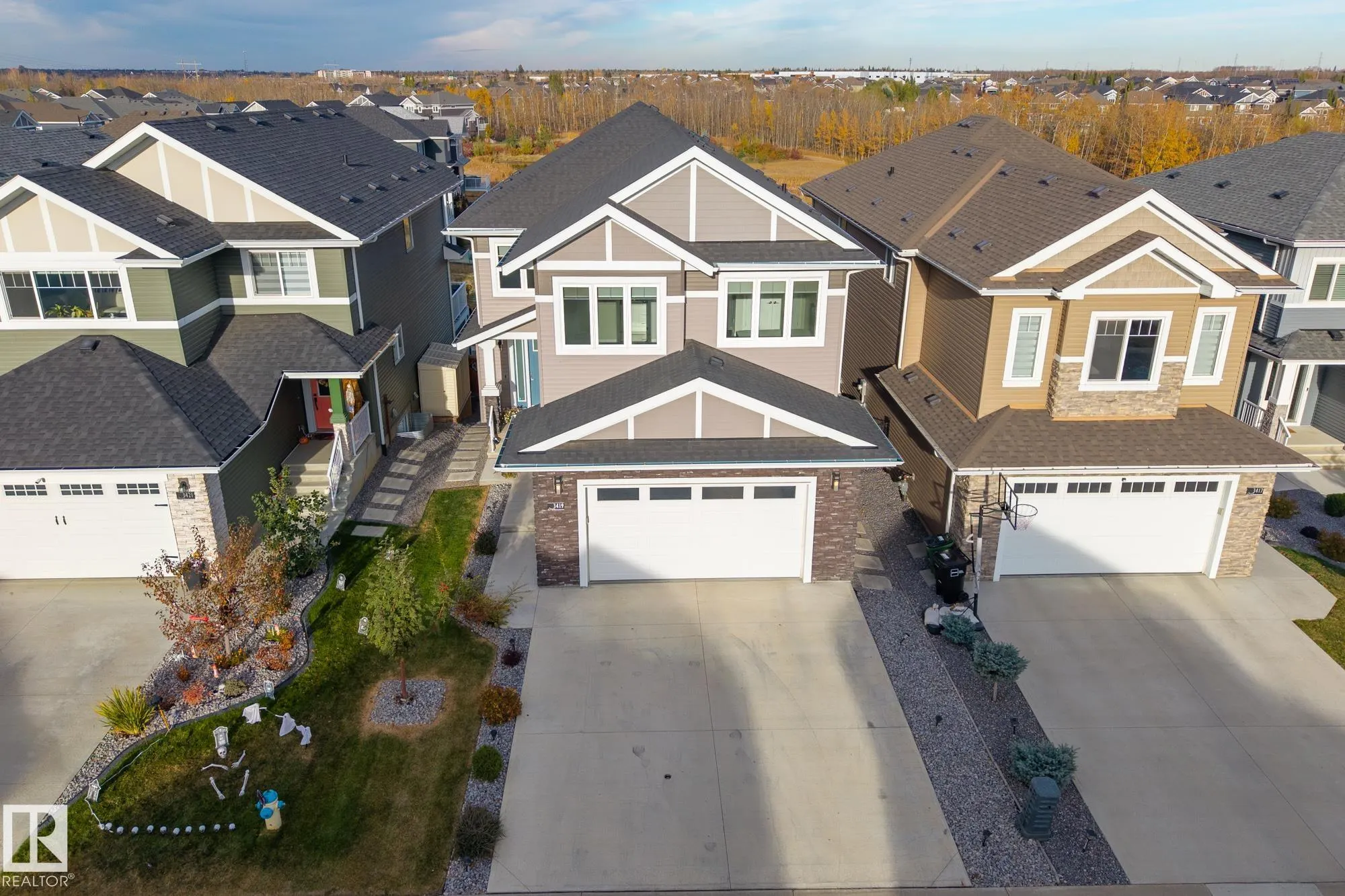 3419 CHICKADEE Drive