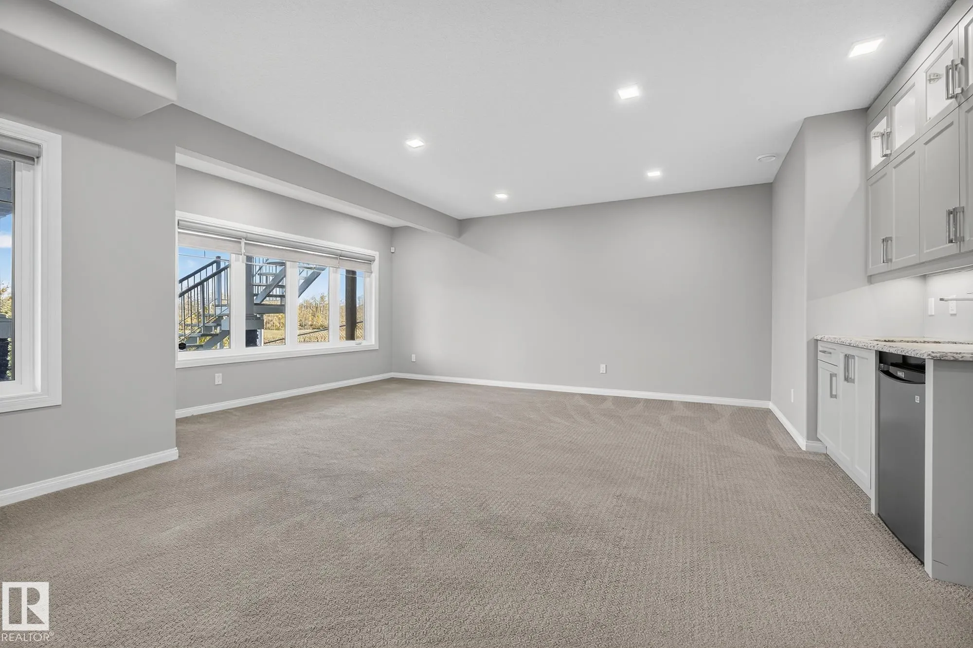 3419 CHICKADEE Drive