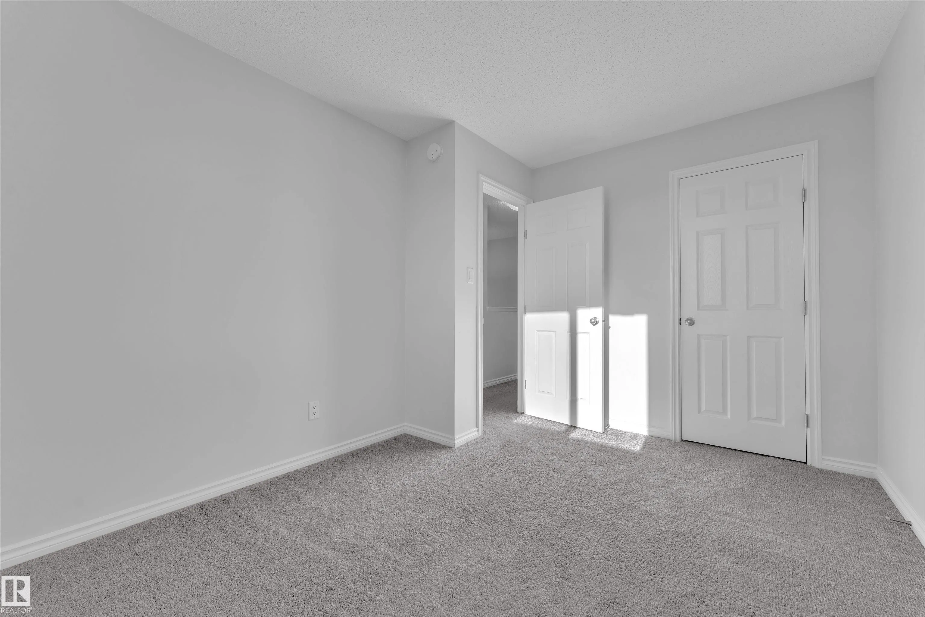 533 EBBERS WAY NW
