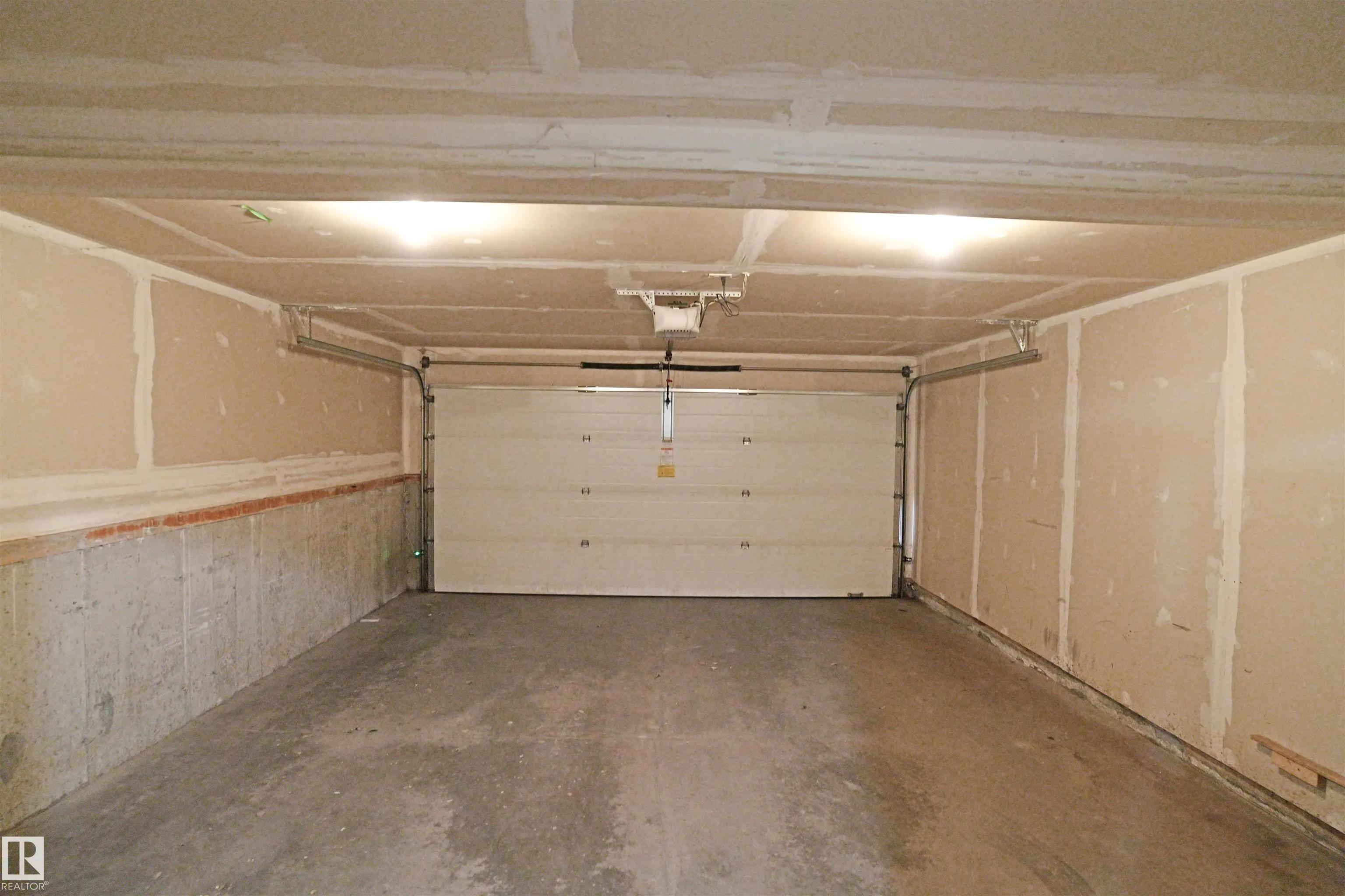 1804 70 Street
