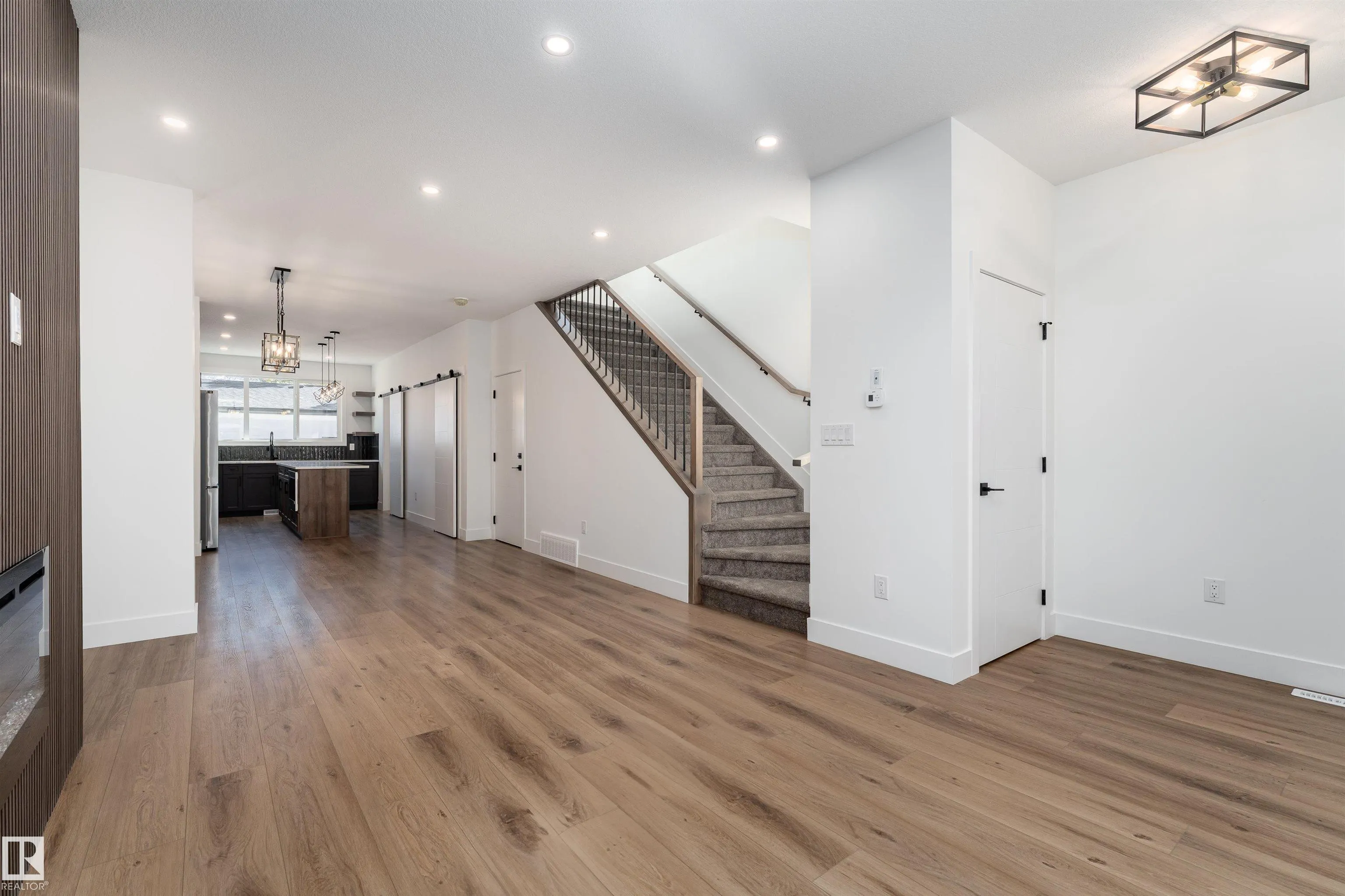 12031 124 Street