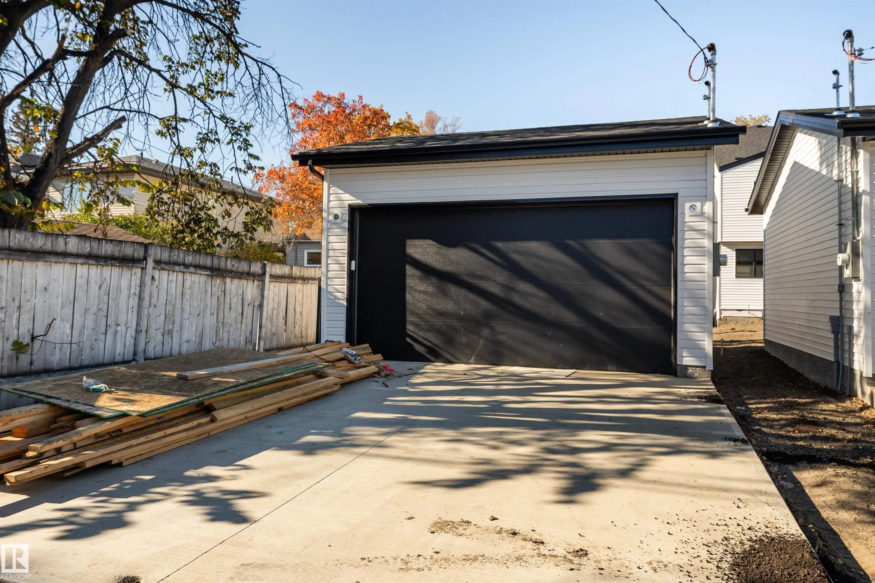 12031 124 Street