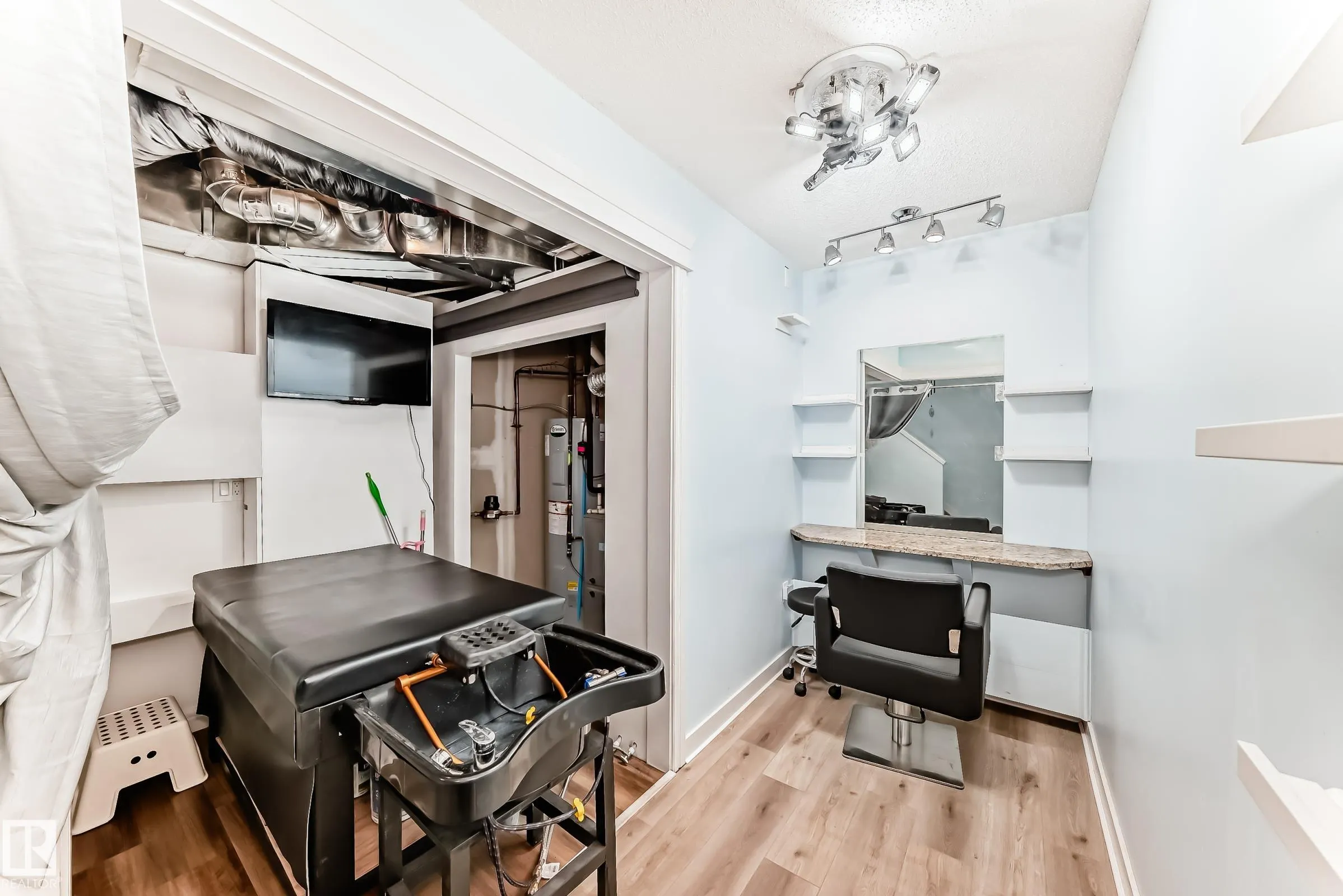 165 Cy Becker Boulevard