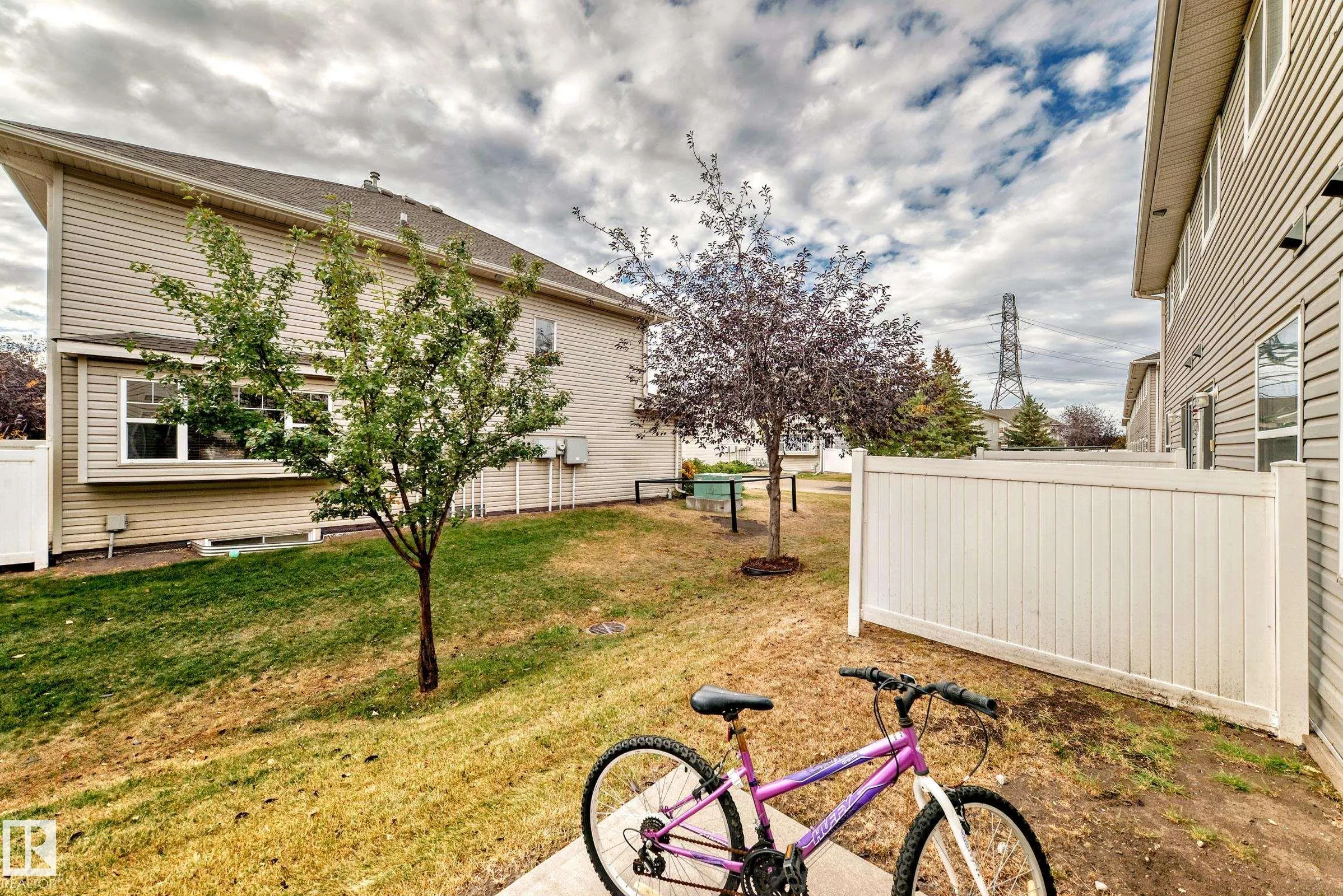 230 EDWARDS Drive