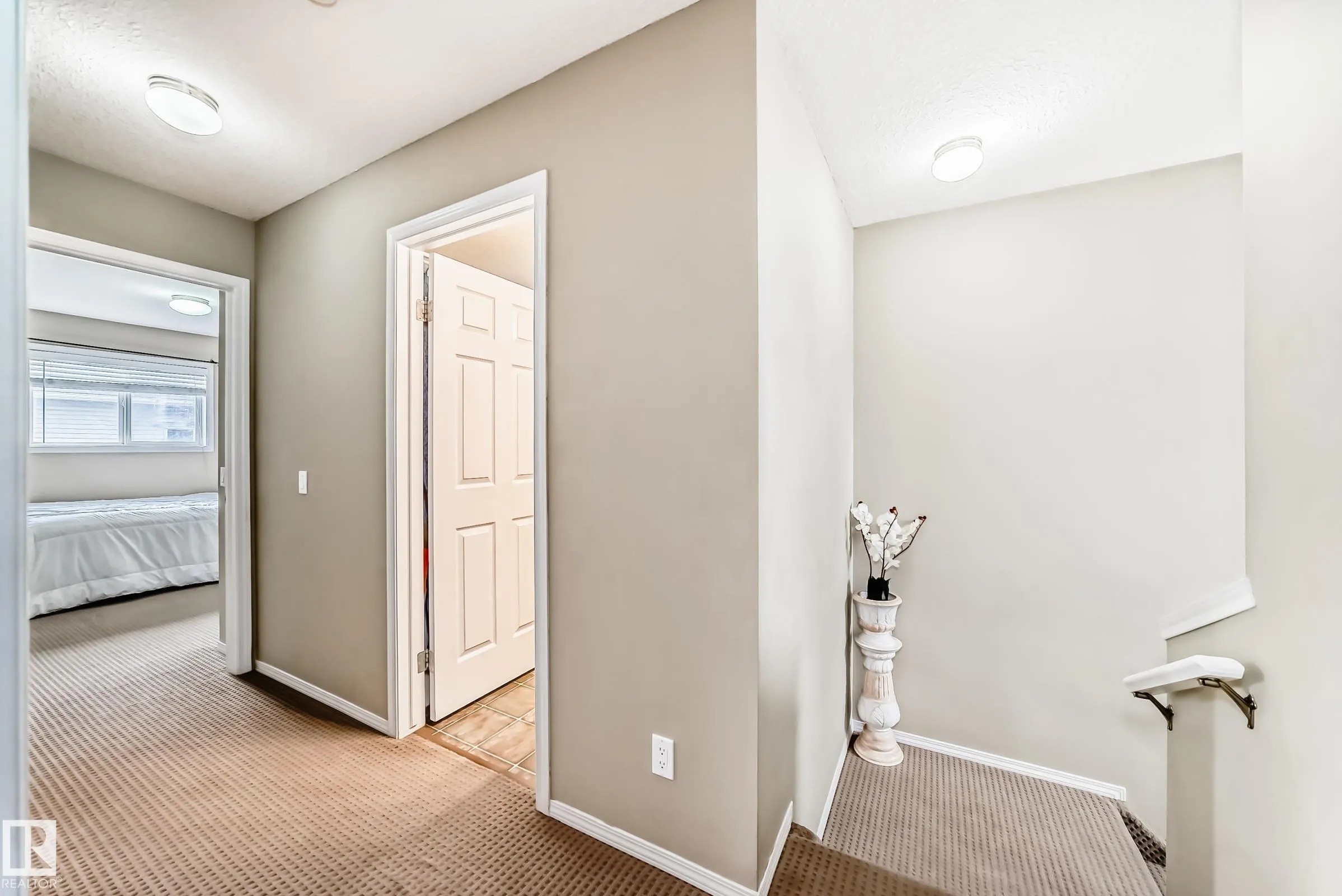 230 EDWARDS Drive